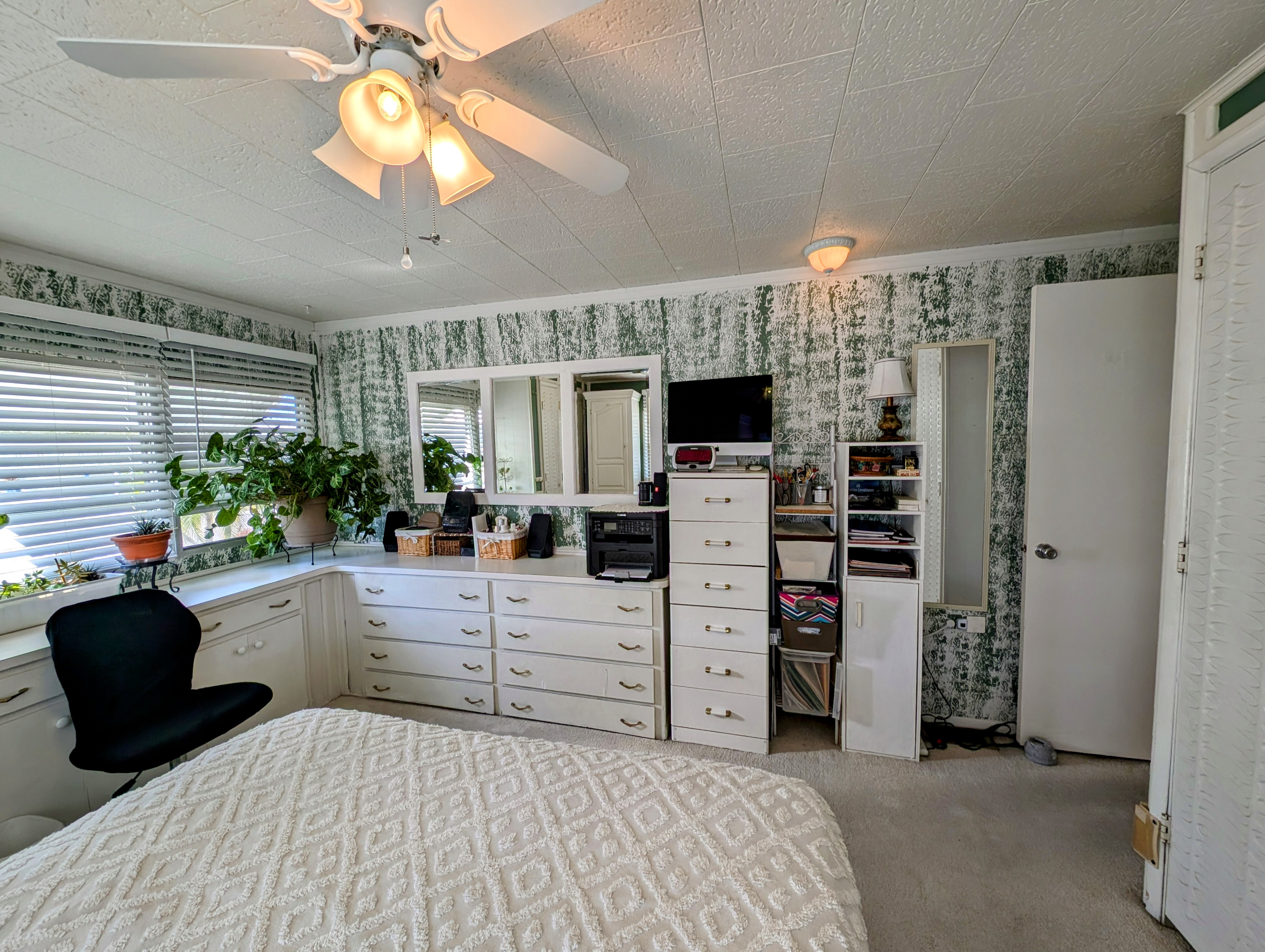 2509 Turtleback Way, Ruskin, Florida 33570, 1 Bedroom Bedrooms, ,1 BathroomBathrooms,55-Plus Mobile Home,For Sale,Turtleback Way,3636