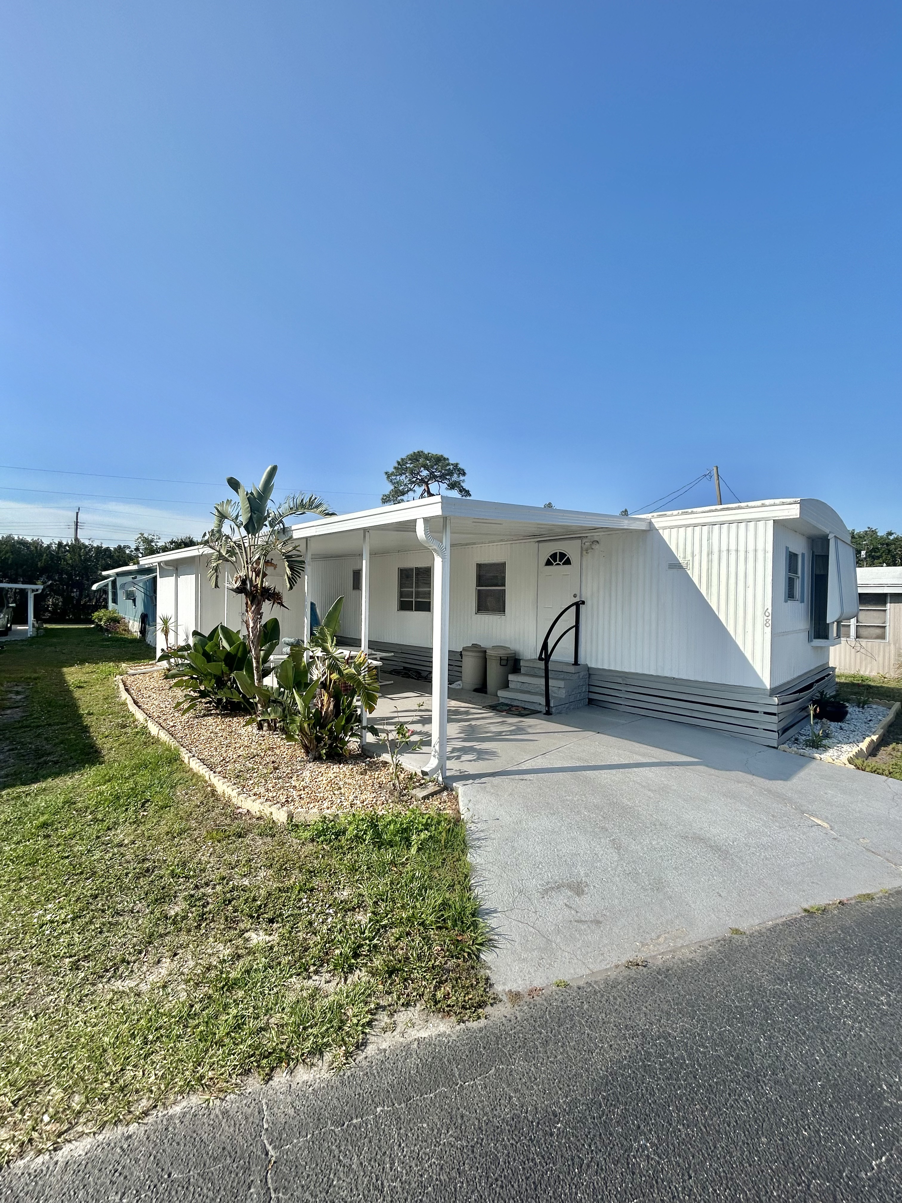 5110 14th St West, Lot 68, Bradenton, Florida 34207, 2 Bedrooms Bedrooms, ,1 BathroomBathrooms,55-Plus Mobile Home,For Sale,14th St West, Lot 68,3647