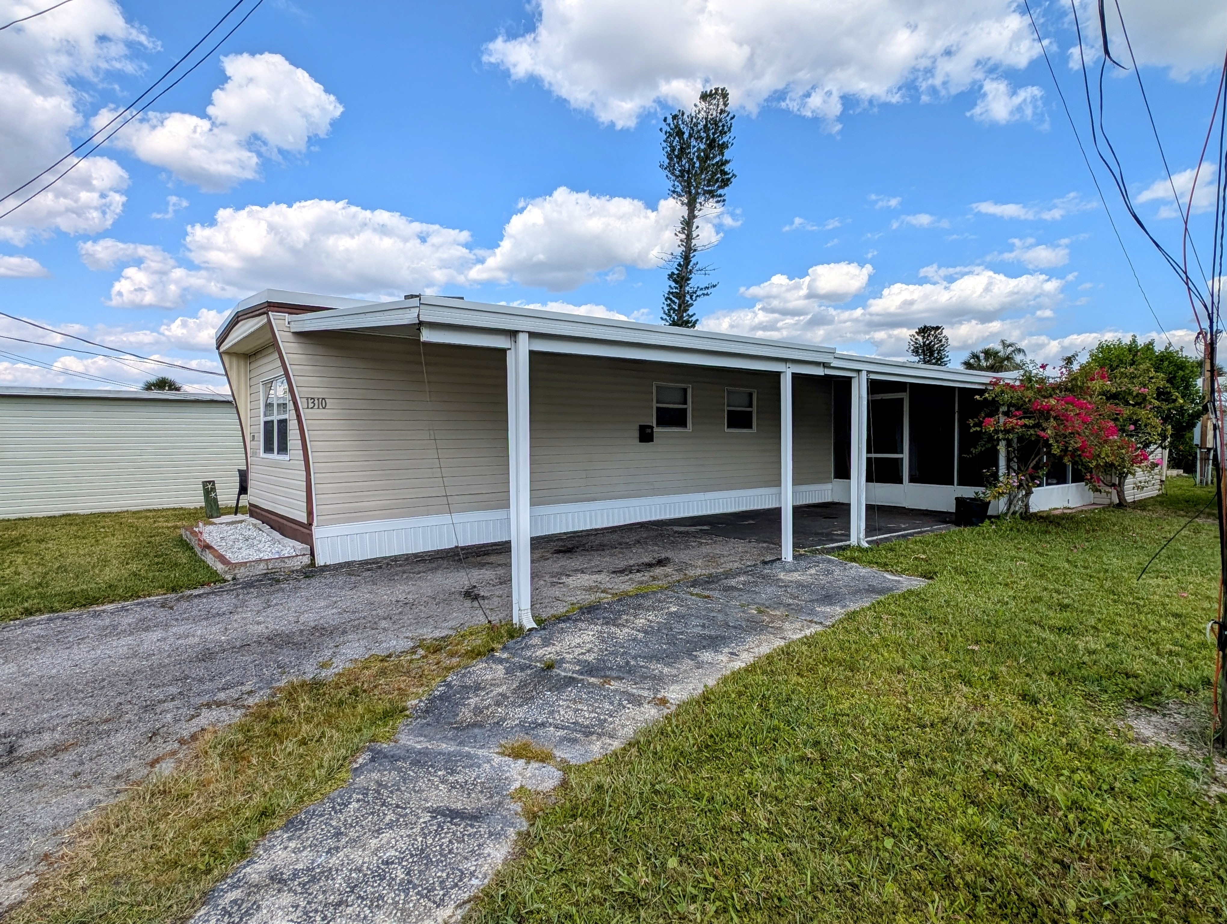 1310 Quarterdeck Lane, Ruskin, Florida 33570, 2 Bedrooms Bedrooms, ,1 BathroomBathrooms,55-Plus Mobile Home,For Sale,Quarterdeck Lane,3667