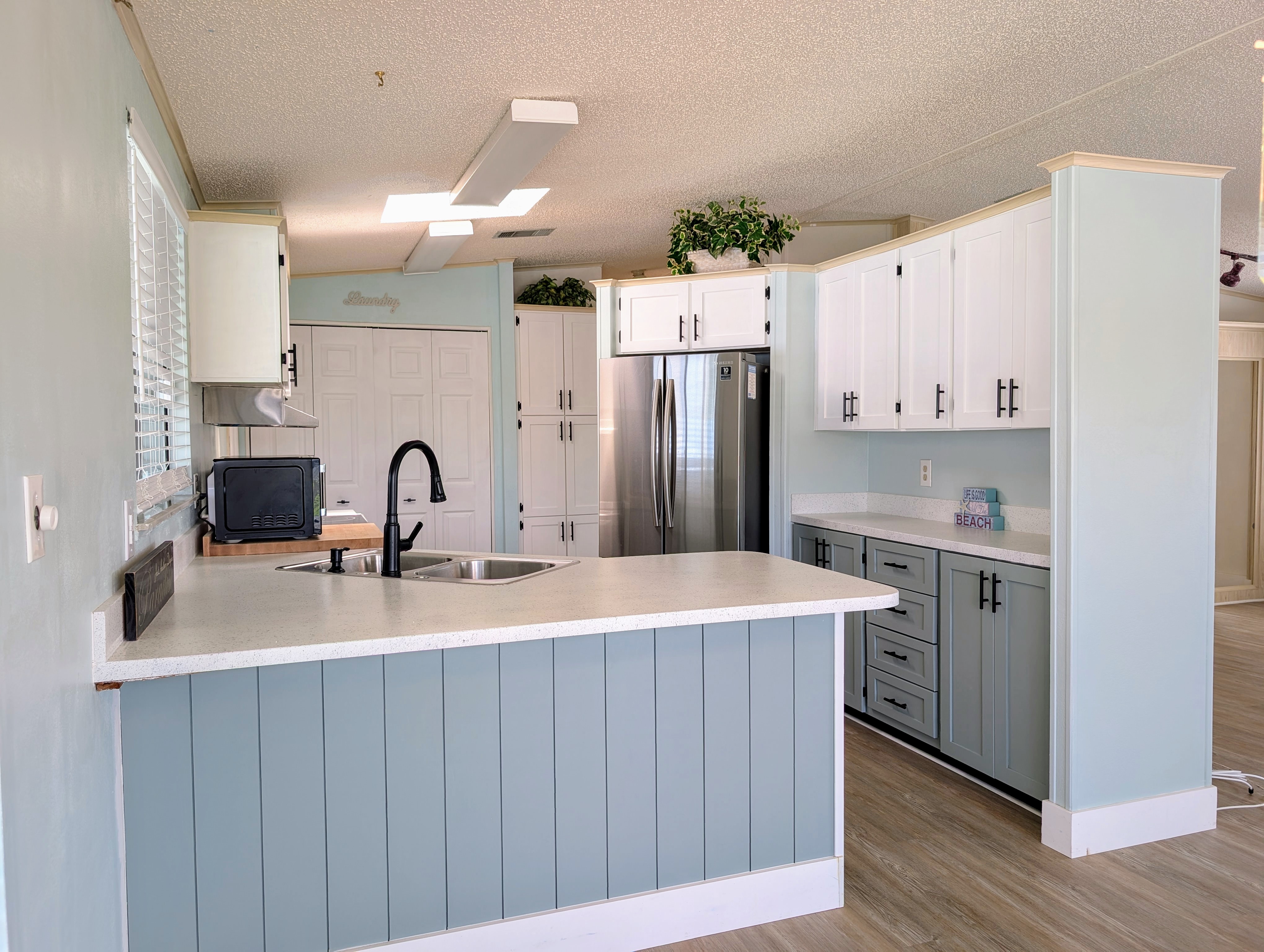 116 Jacaranda Way, Parrish, Florida 34219, 2 Bedrooms Bedrooms, ,2 BathroomsBathrooms,55-Plus Mobile Home,For Sale,Jacaranda Way,3668