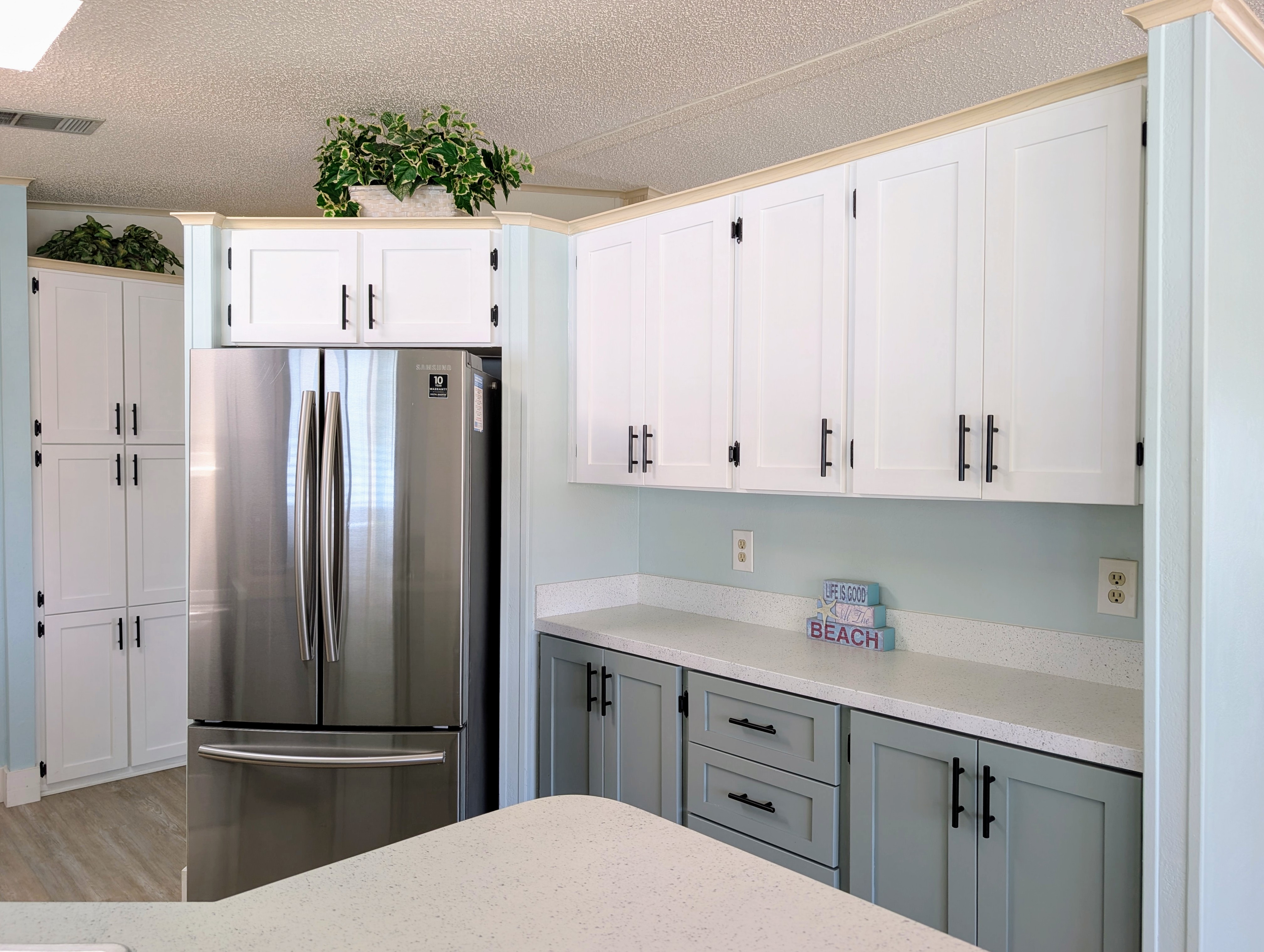 116 Jacaranda Way, Parrish, Florida 34219, 2 Bedrooms Bedrooms, ,2 BathroomsBathrooms,55-Plus Mobile Home,For Sale,Jacaranda Way,3668