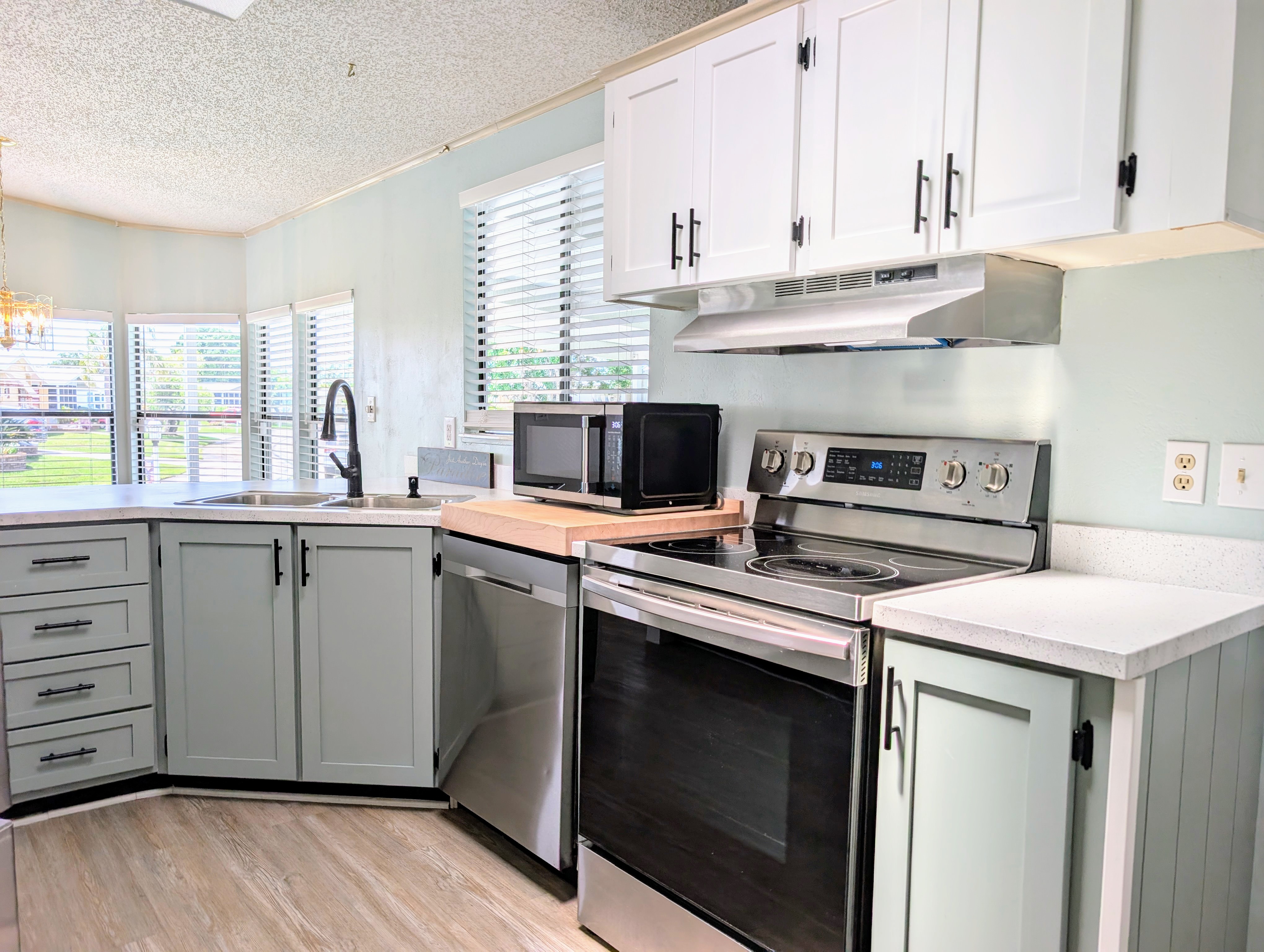 116 Jacaranda Way, Parrish, Florida 34219, 2 Bedrooms Bedrooms, ,2 BathroomsBathrooms,55-Plus Mobile Home,For Sale,Jacaranda Way,3668