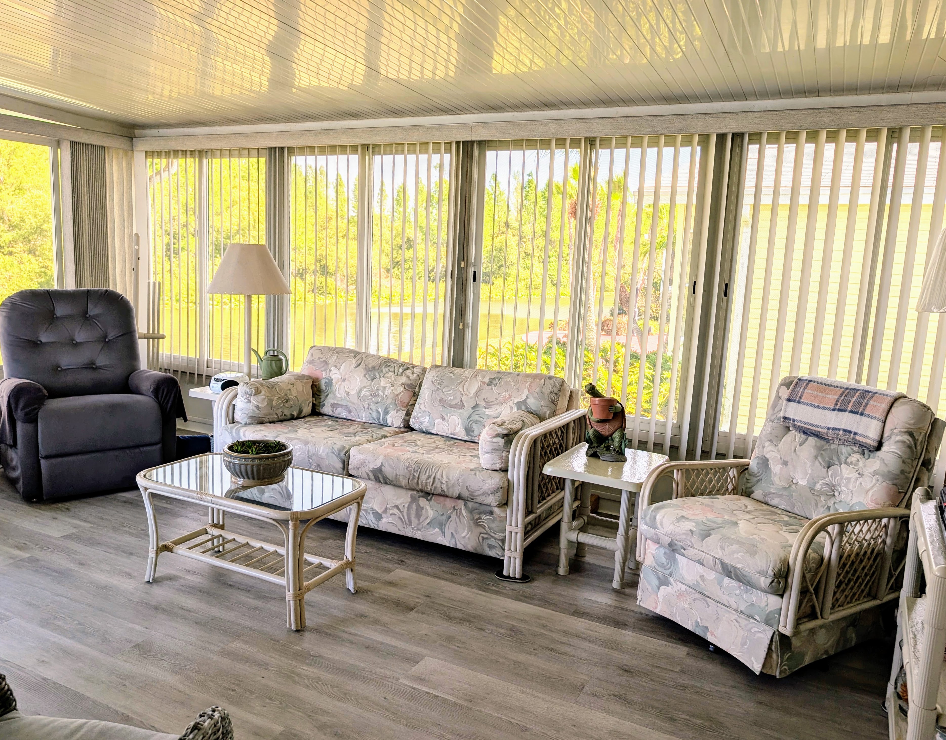 120 Juniper Trace, Parrish, Florida 34219, 2 Bedrooms Bedrooms, ,2 BathroomsBathrooms,55-Plus Mobile Home,For Sale,Juniper Trace,3673