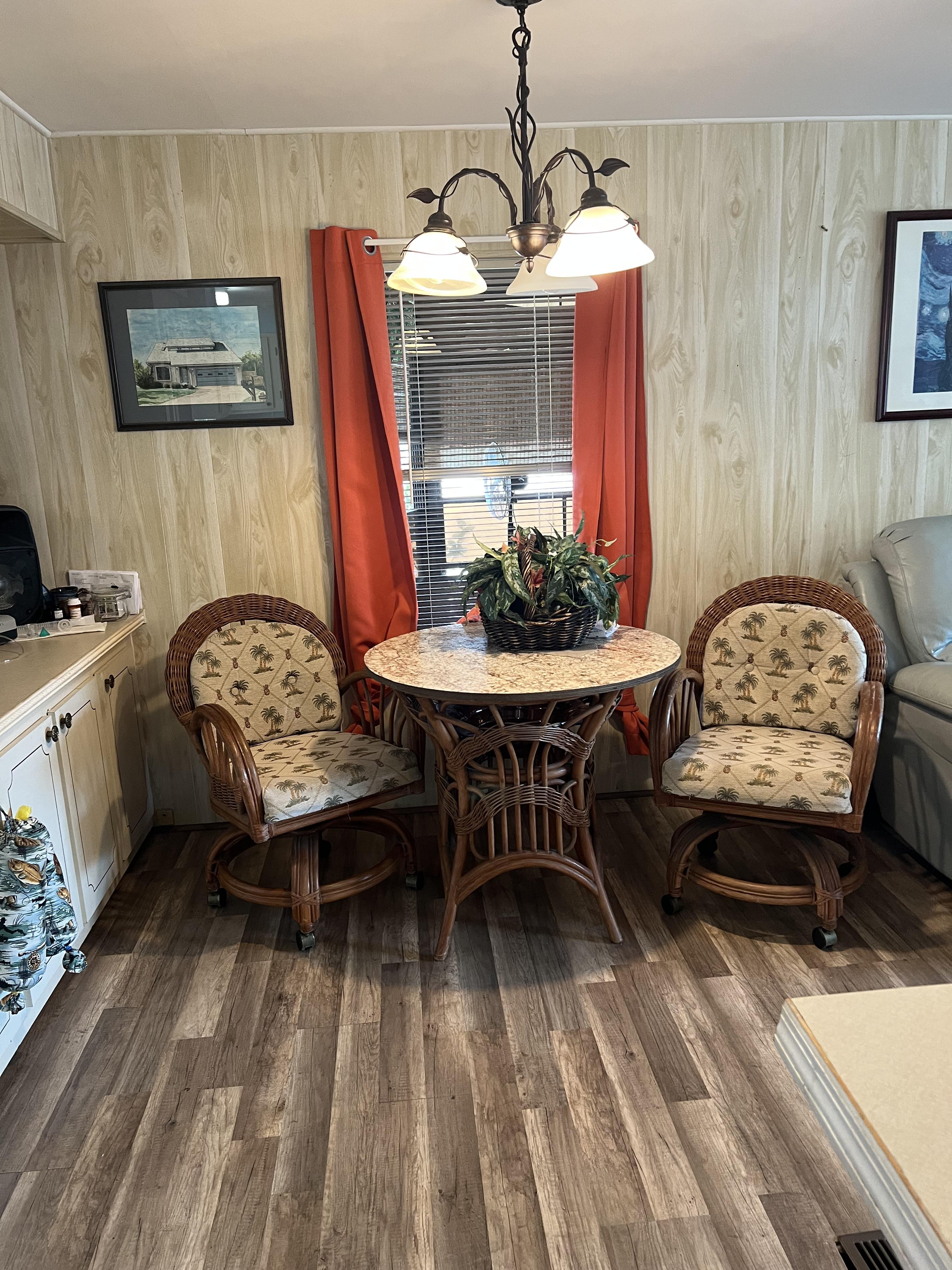 5700 Bayshore Road, Lot 319, Palmetto, Florida 34221, 2 Bedrooms Bedrooms, ,2 BathroomsBathrooms,55-Plus Mobile Home,For Sale,Bayshore Road, Lot 319,3684