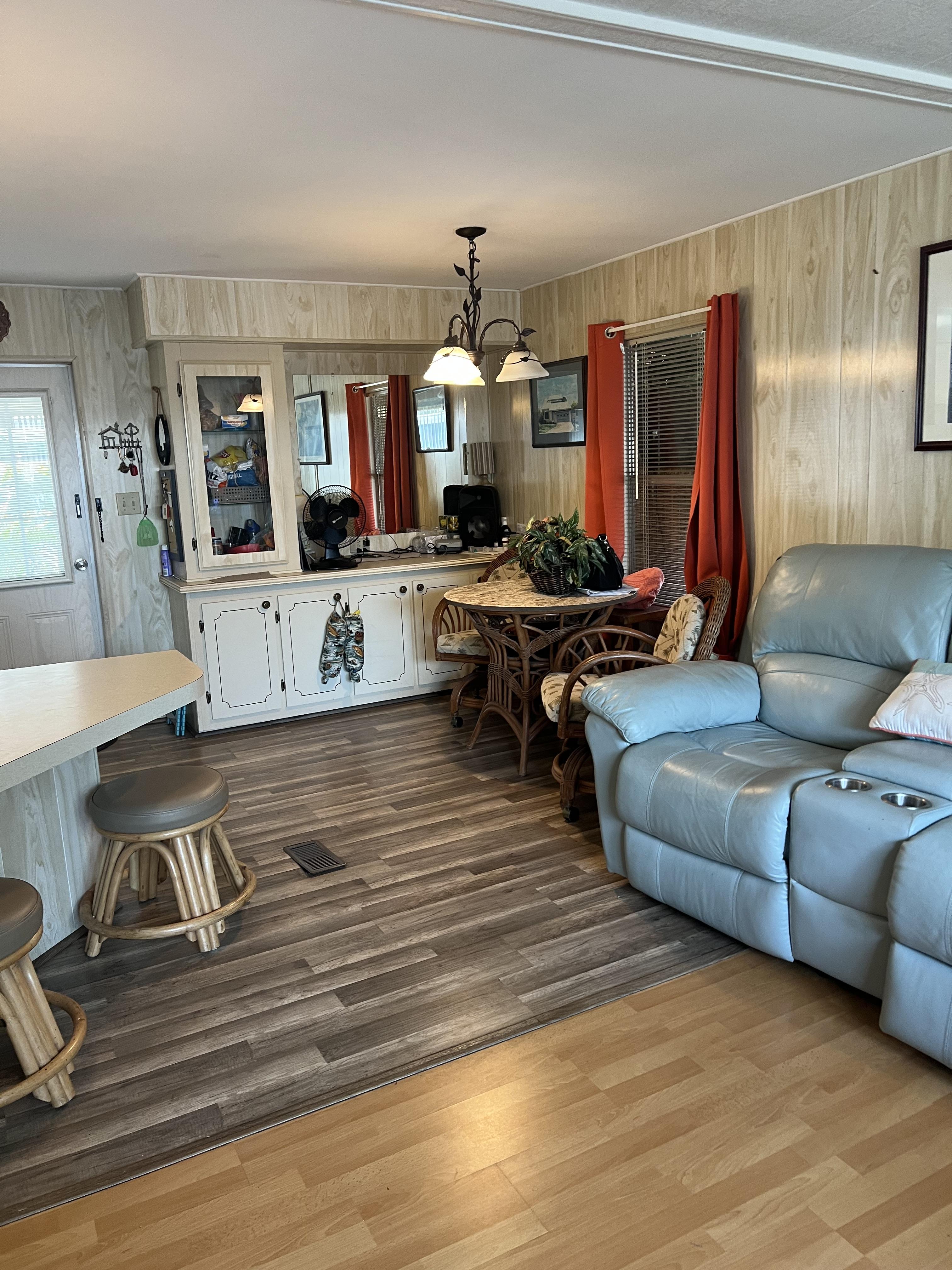 5700 Bayshore Road, Lot 319, Palmetto, Florida 34221, 2 Bedrooms Bedrooms, ,2 BathroomsBathrooms,55-Plus Mobile Home,For Sale,Bayshore Road, Lot 319,3684