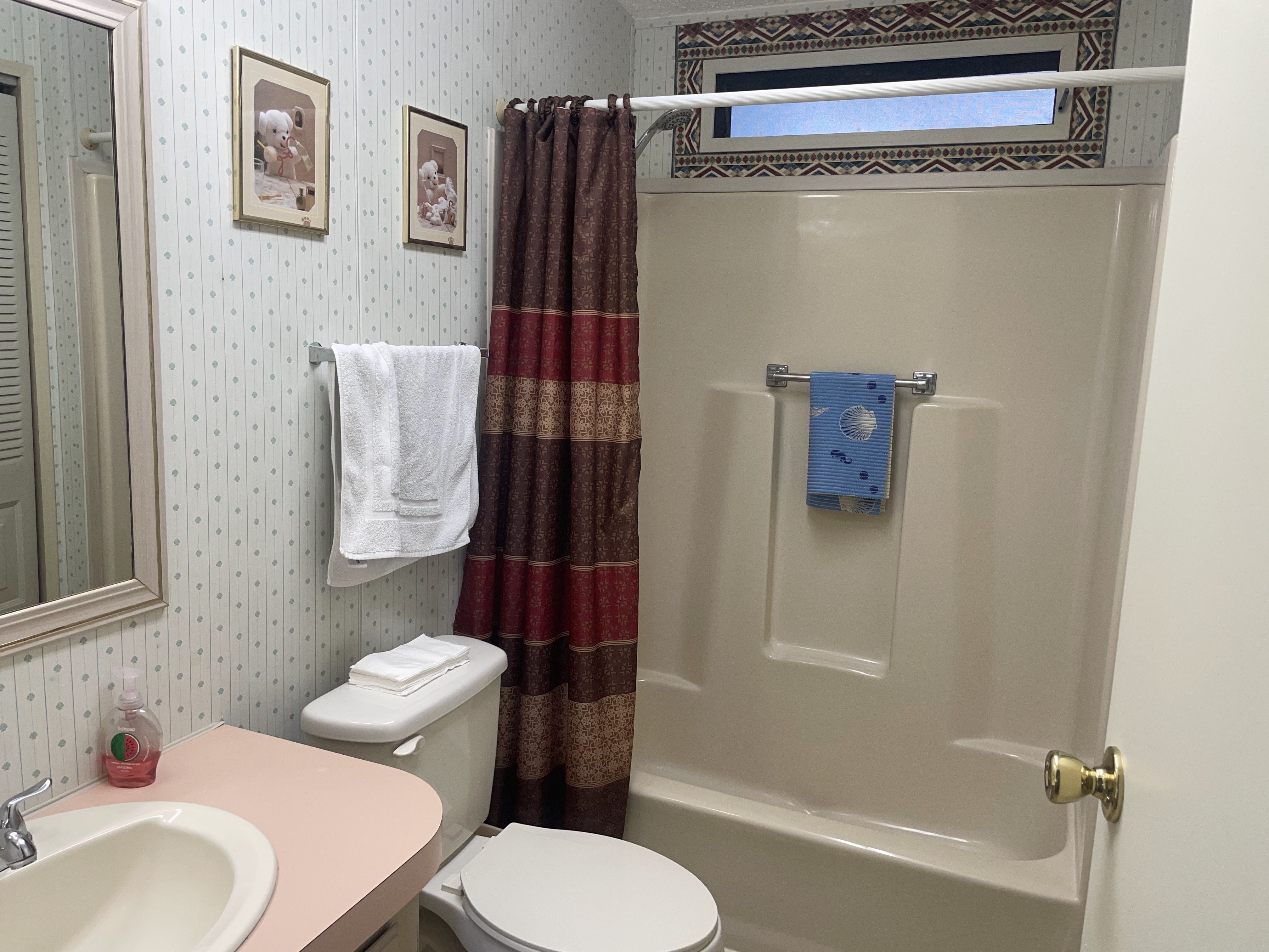 1071 Donegan Road, Lot 1554, Largo, Florida 33771, 2 Bedrooms Bedrooms, ,2 BathroomsBathrooms,55-Plus Mobile Home,For Sale,Donegan Road, Lot 1554,3688