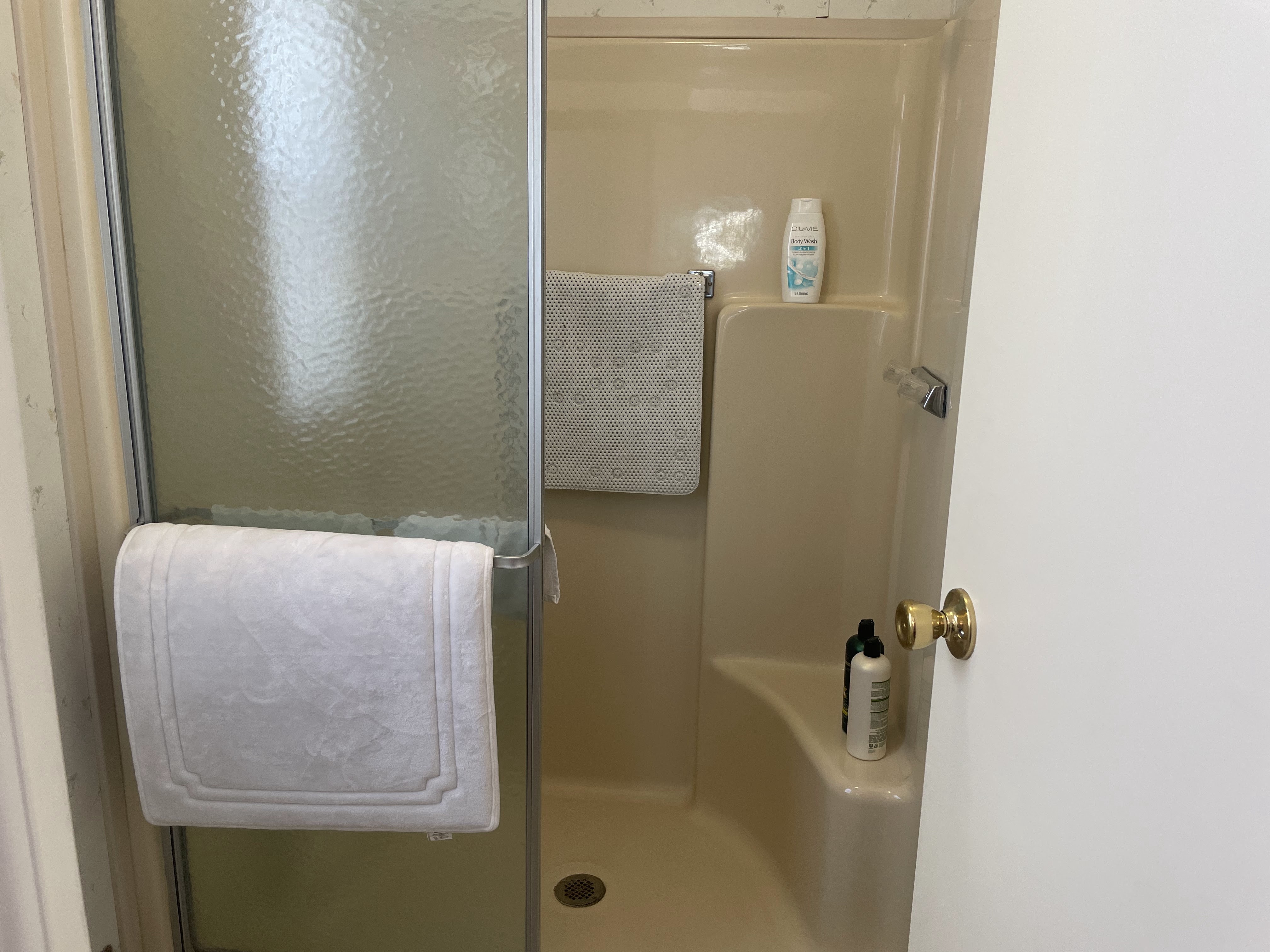 1071 Donegan Road, Lot 1554, Largo, Florida 33771, 2 Bedrooms Bedrooms, ,2 BathroomsBathrooms,55-Plus Mobile Home,For Sale,Donegan Road, Lot 1554,3688