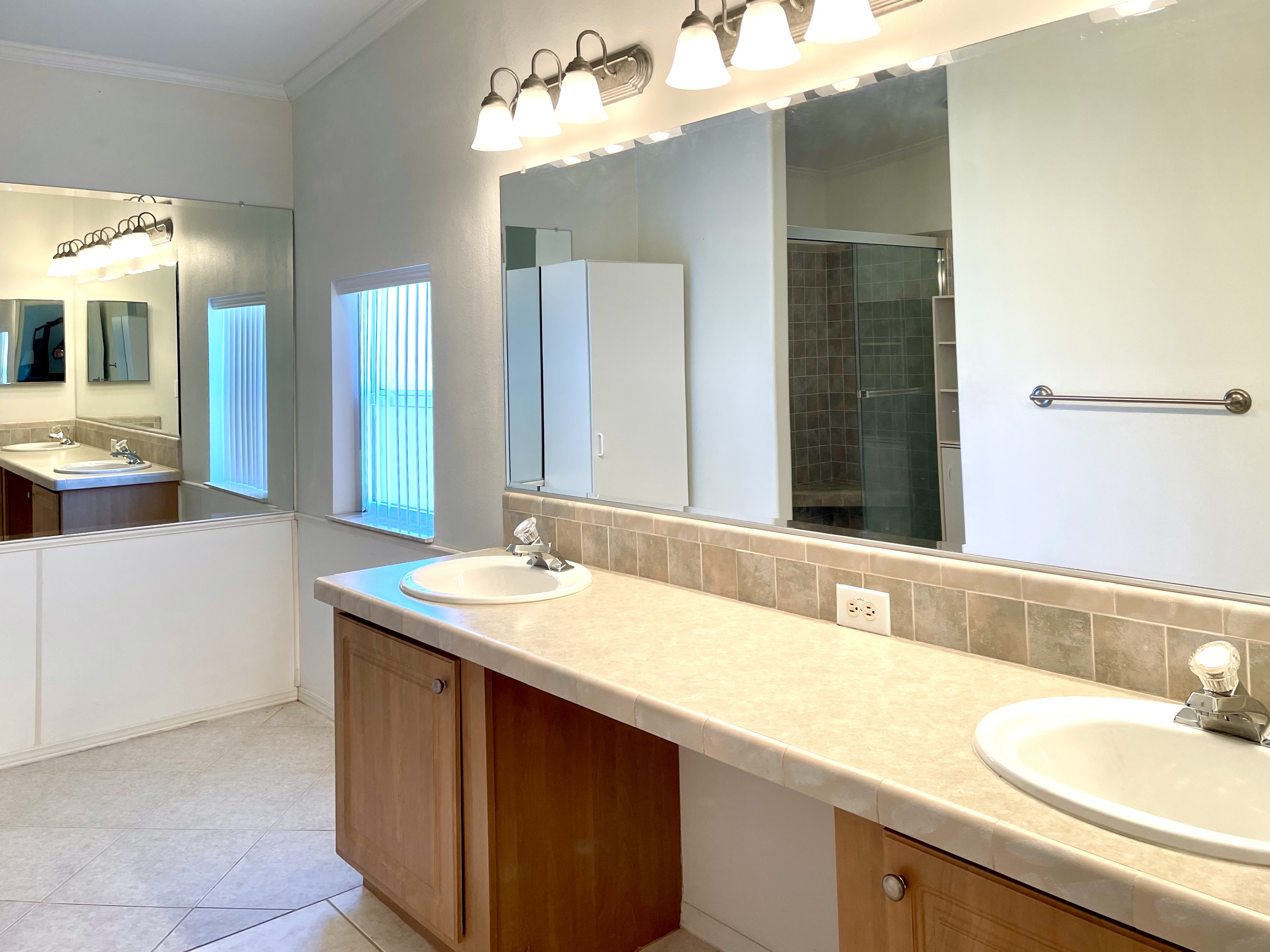 3551 Lauren Court, Ellenton, Florida 34222, 3 Bedrooms Bedrooms, ,2 BathroomsBathrooms,55-Plus Mobile Home,For Sale,Lauren Court,3695