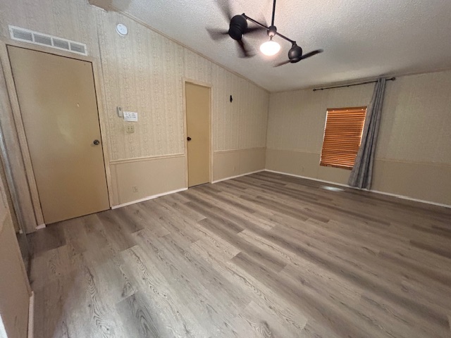 2628 Nagano Drive, Clearwater, Florida 33764, 2 Bedrooms Bedrooms, ,2 BathroomsBathrooms,55-Plus Mobile Home,For Sale,Nagano Drive,3697