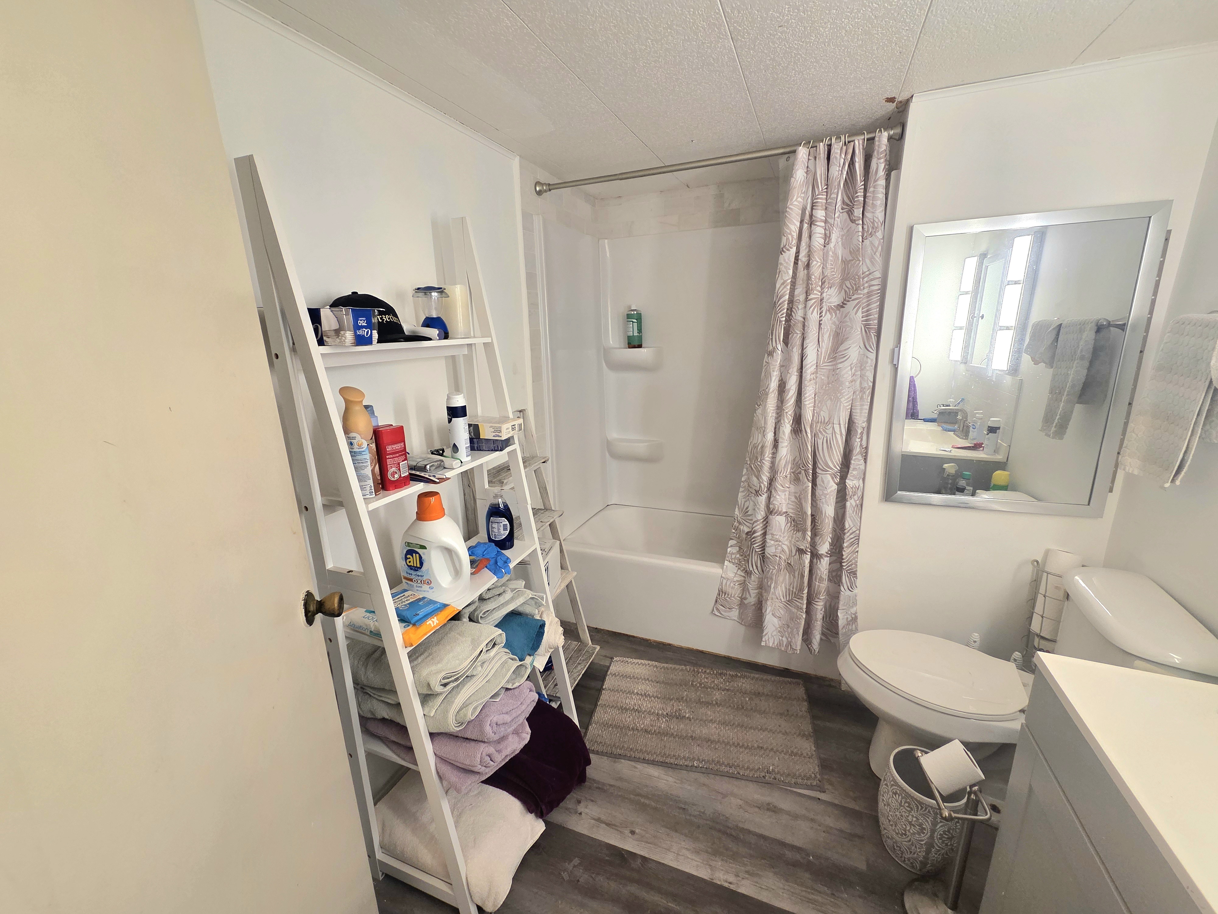 900 9th Avenue E, Lot 67, Palmetto, Florida 34221, 2 Bedrooms Bedrooms, ,1 BathroomBathrooms,55-Plus Mobile Home,For Sale,9th Avenue E, Lot 67,3699