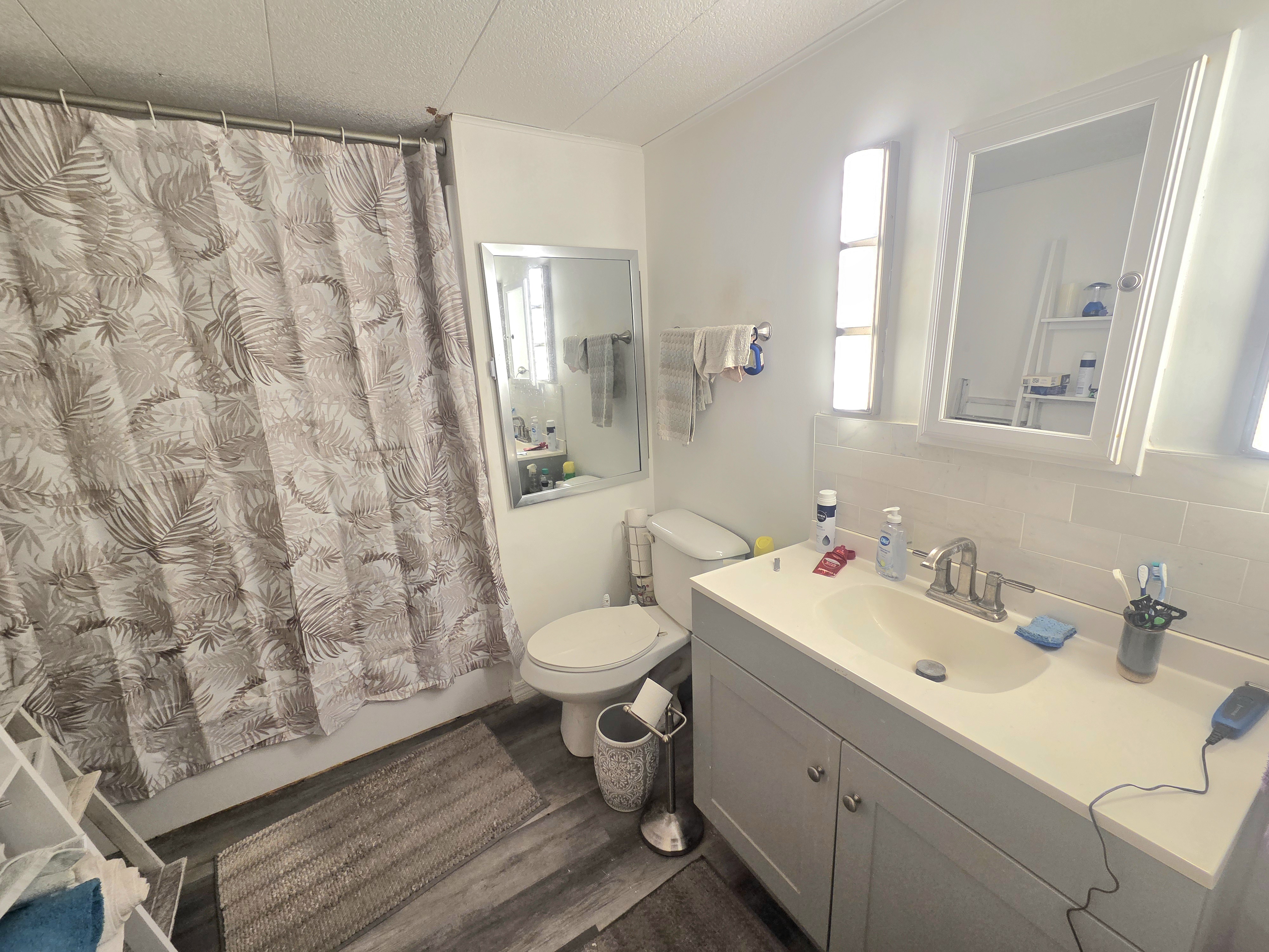 900 9th Avenue E, Lot 67, Palmetto, Florida 34221, 2 Bedrooms Bedrooms, ,1 BathroomBathrooms,55-Plus Mobile Home,For Sale,9th Avenue E, Lot 67,3699