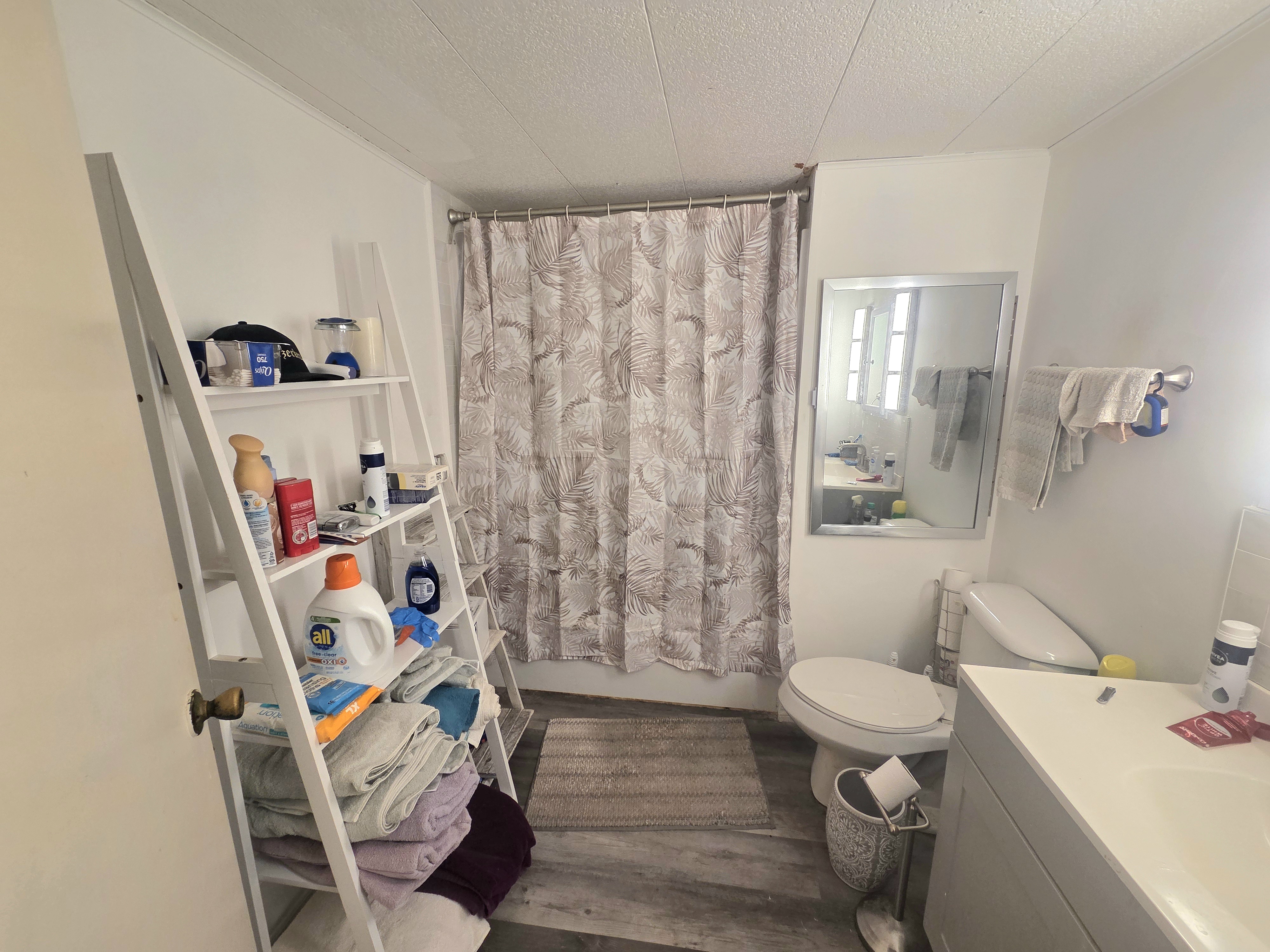 900 9th Avenue E, Lot 67, Palmetto, Florida 34221, 2 Bedrooms Bedrooms, ,1 BathroomBathrooms,55-Plus Mobile Home,For Sale,9th Avenue E, Lot 67,3699