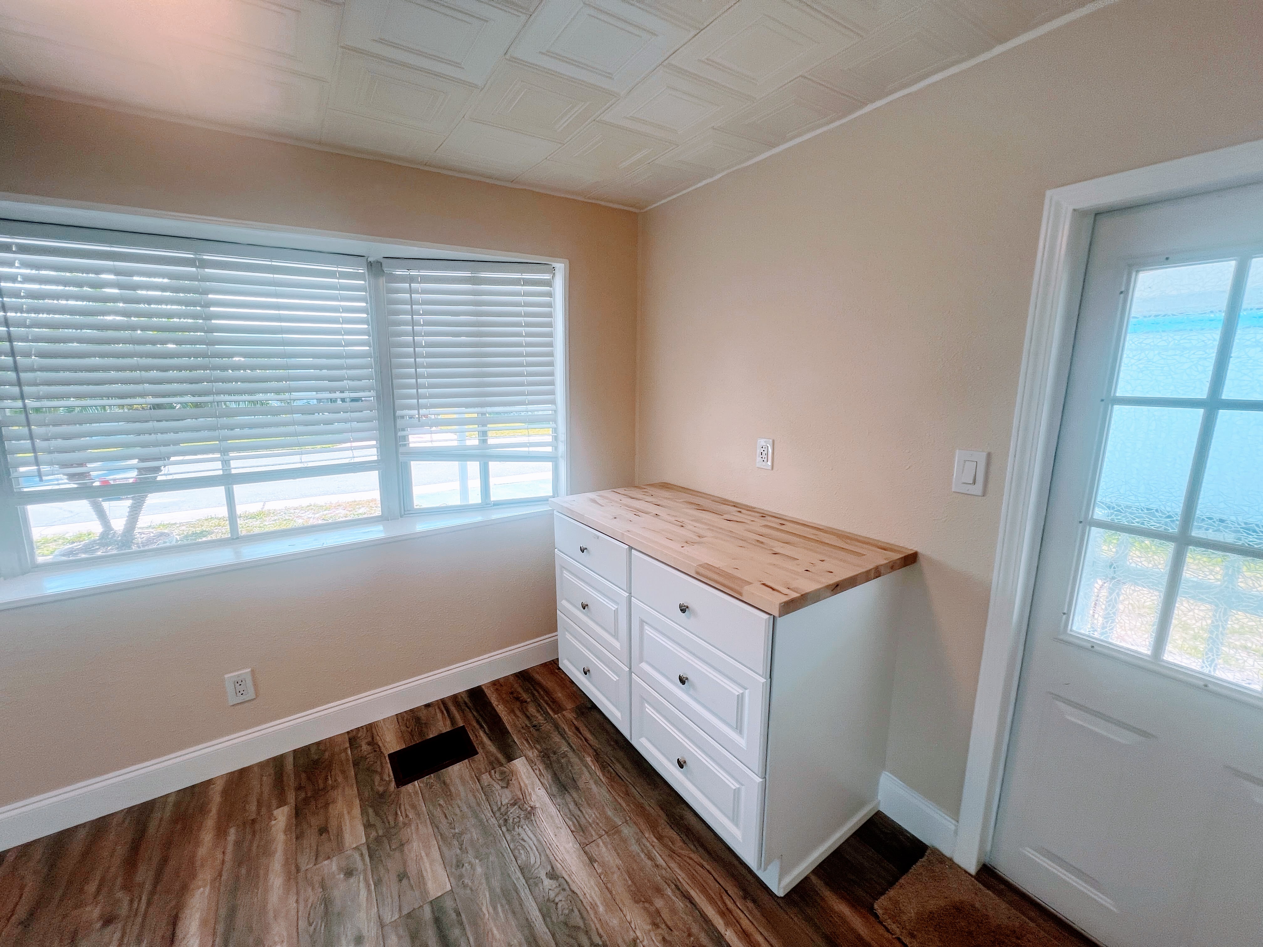 29081 US Hwy 19 N, Lot 256, Clearwater, Florida 33761, 2 Bedrooms Bedrooms, ,2 BathroomsBathrooms,55-Plus Mobile Home,For Sale,US Hwy 19 N, Lot 256,3704