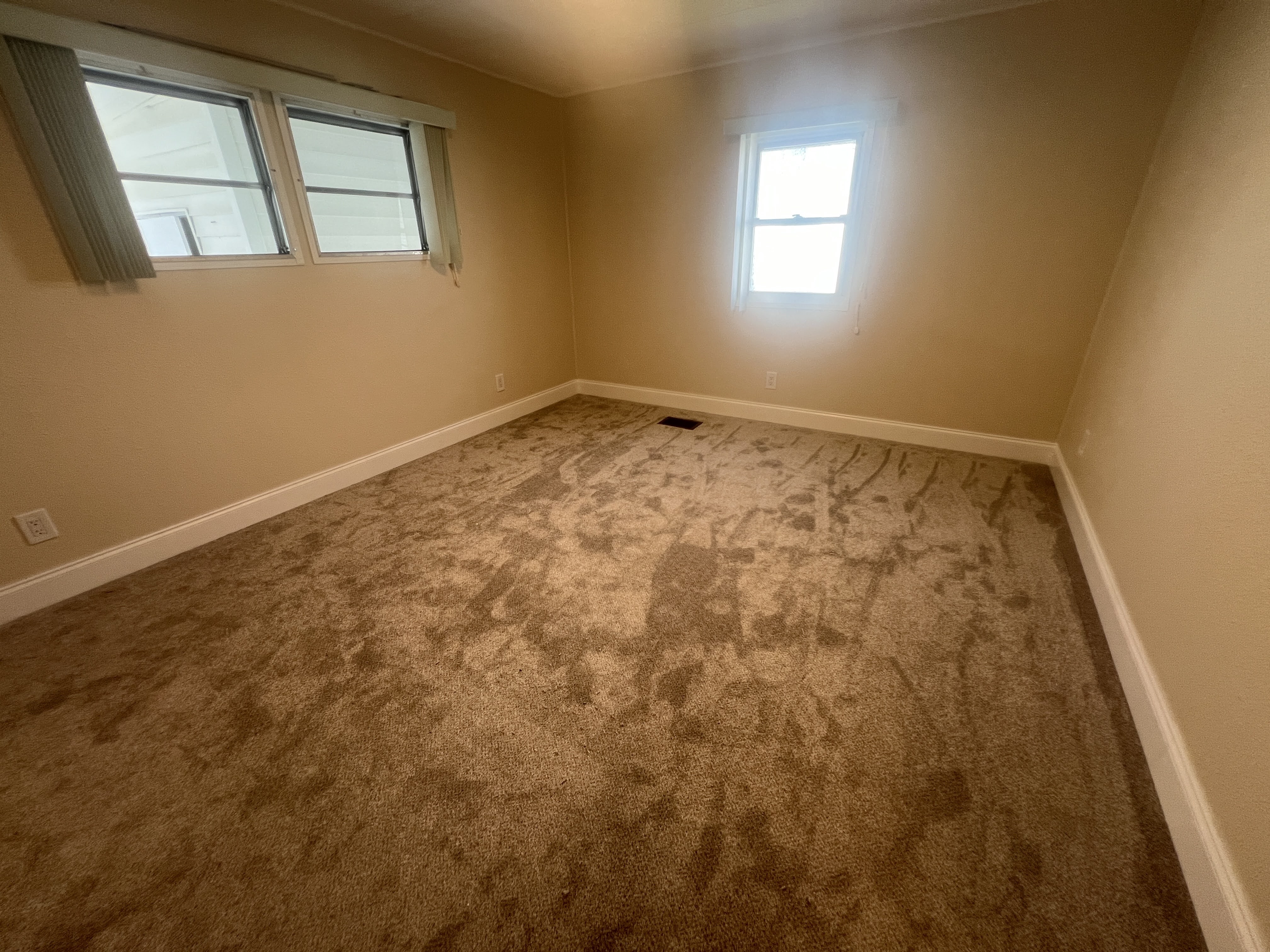 29081 US Hwy 19 N, Lot 256, Clearwater, Florida 33761, 2 Bedrooms Bedrooms, ,2 BathroomsBathrooms,55-Plus Mobile Home,For Sale,US Hwy 19 N, Lot 256,3704