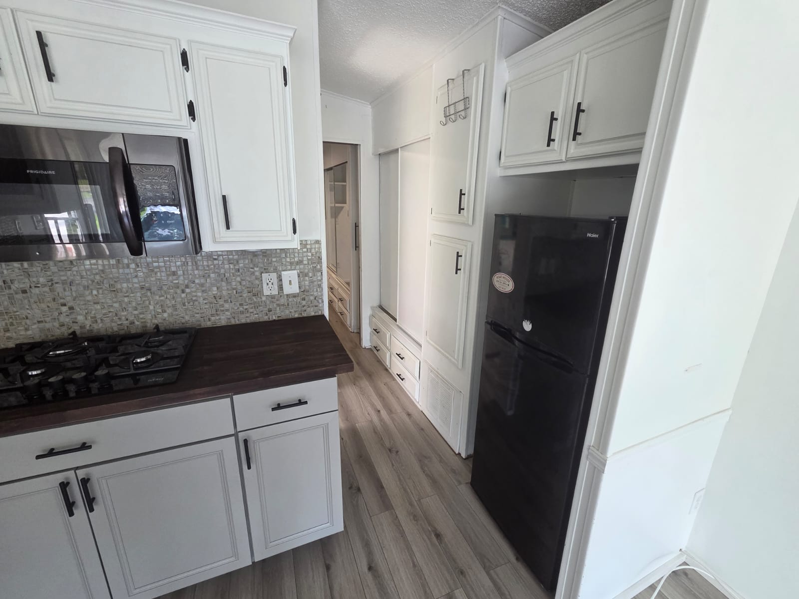 16860 US Hwy 19 N, Lot 270, Clearwater, Florida 33764, 1 Bedroom Bedrooms, ,1 BathroomBathrooms,All - Age Mobile Home,For Sale,US Hwy 19 N, Lot 270,3716