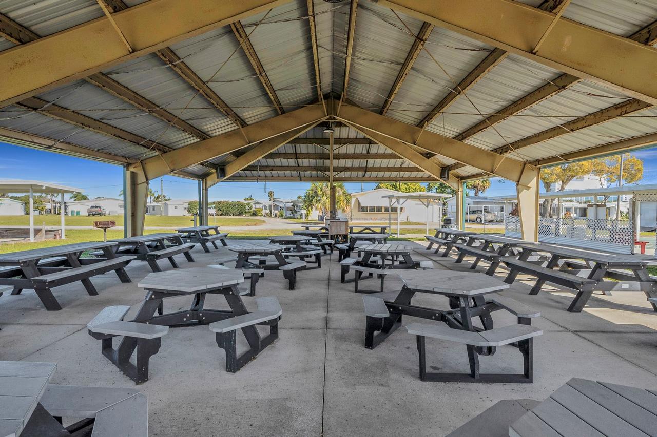 1208 Harry Sutton Road, Melbourne, Florida 32901, 3 Bedrooms Bedrooms, ,2 BathroomsBathrooms,55-Plus Mobile Home,For Sale,Harry Sutton Road,3722