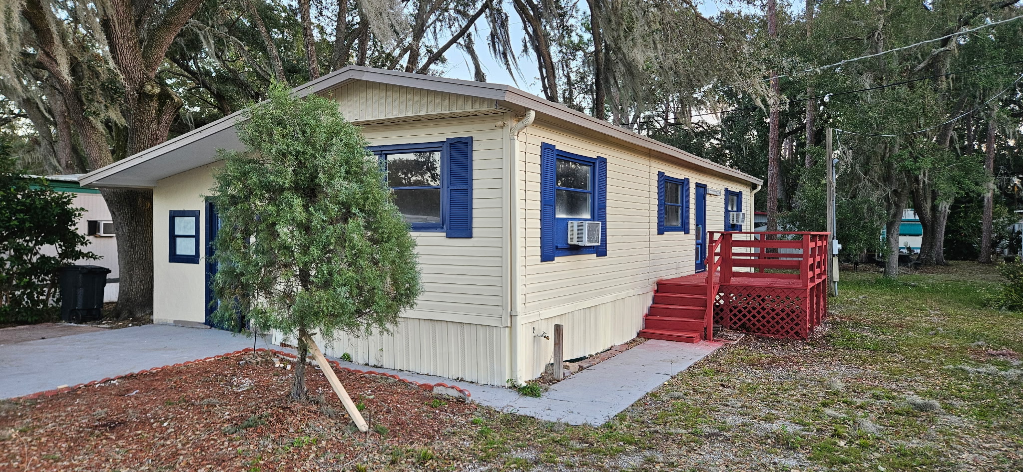 197 Sunset Drive, Lakeland, Florida 33850, 2 Bedrooms Bedrooms, ,1.5 BathroomsBathrooms,55-Plus Mobile Home,For Sale,Sunset Drive,3725