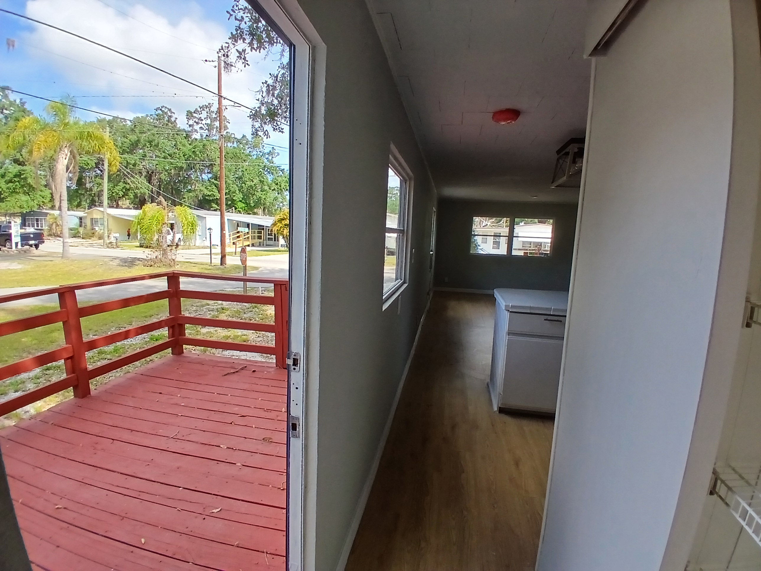 197 Sunset Drive, Lakeland, Florida 33850, 2 Bedrooms Bedrooms, ,1.5 BathroomsBathrooms,55-Plus Mobile Home,For Sale,Sunset Drive,3725