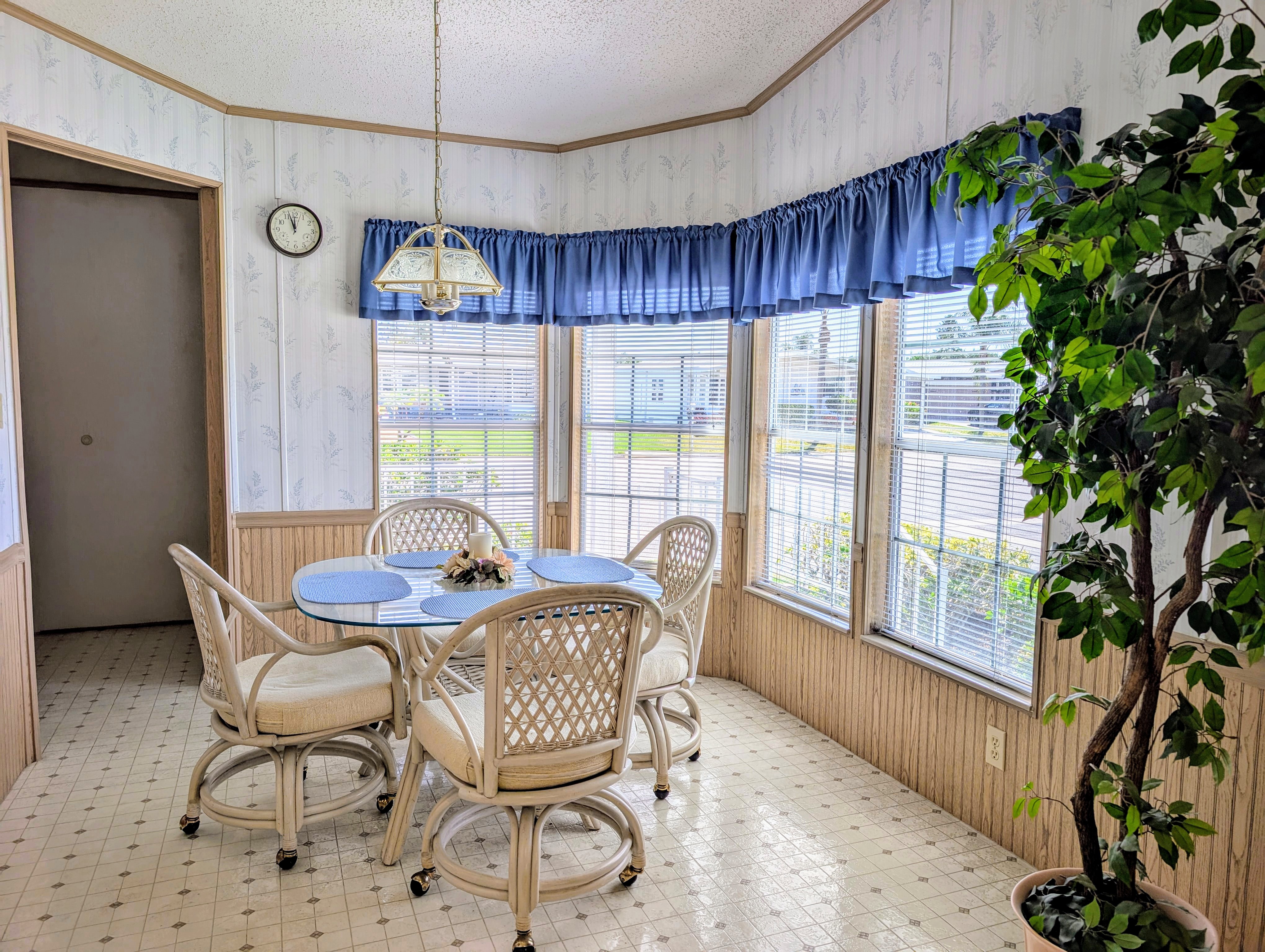 105 Palm Blvd, Parrish, Florida 34219, 2 Bedrooms Bedrooms, ,2 BathroomsBathrooms,55-Plus Mobile Home,For Sale,Palm Blvd,3744