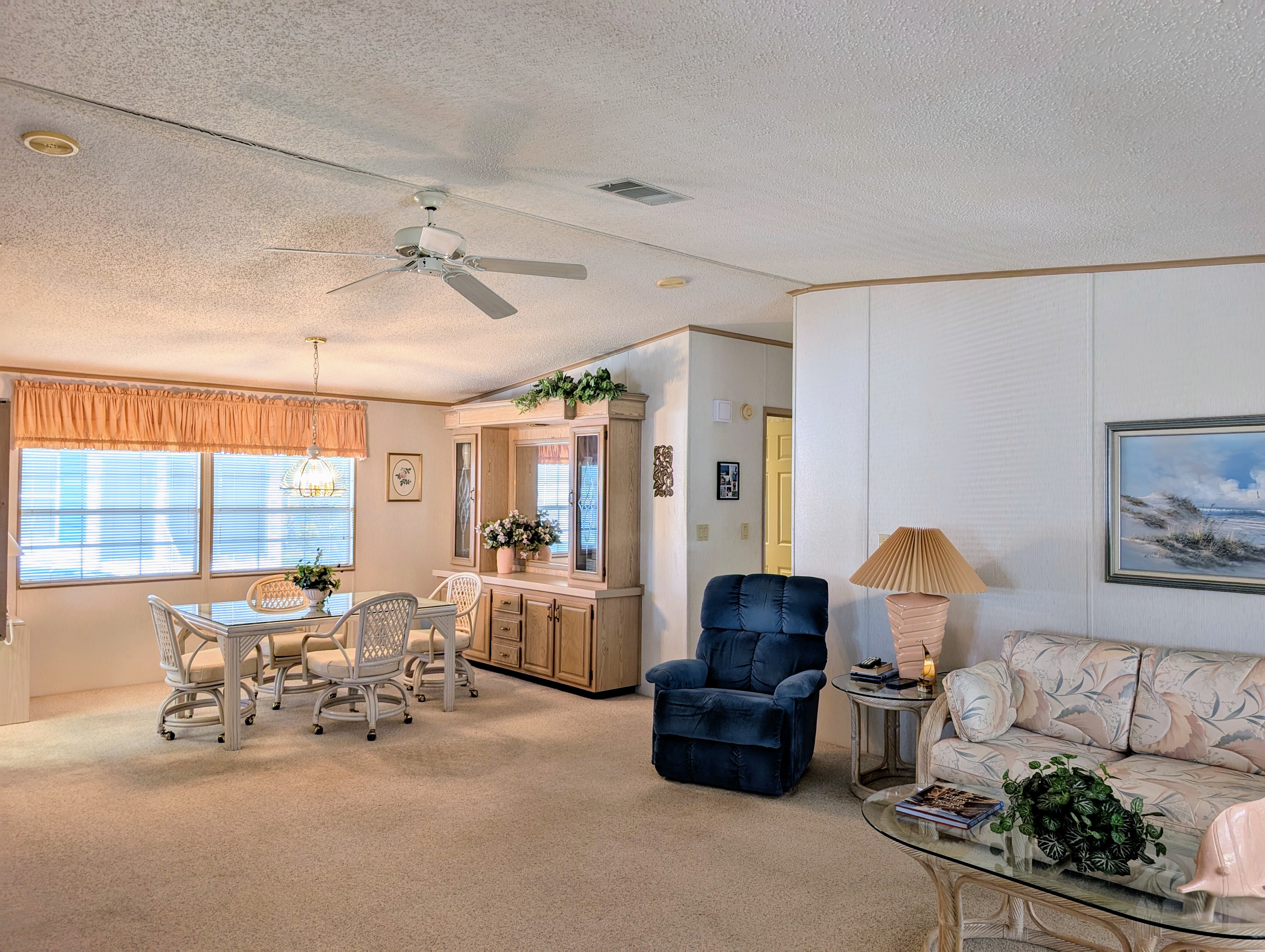 105 Palm Blvd, Parrish, Florida 34219, 2 Bedrooms Bedrooms, ,2 BathroomsBathrooms,55-Plus Mobile Home,For Sale,Palm Blvd,3744