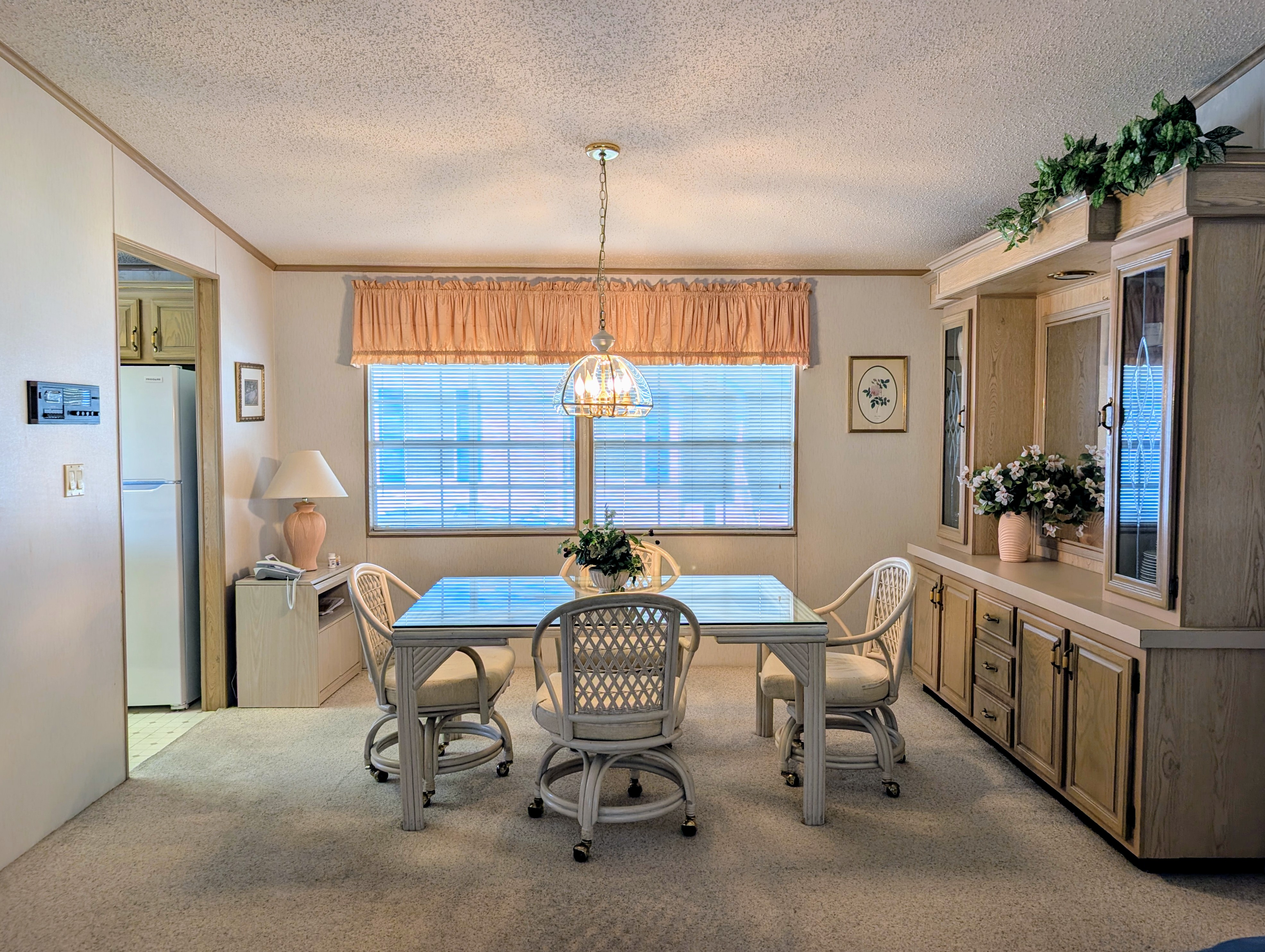 105 Palm Blvd, Parrish, Florida 34219, 2 Bedrooms Bedrooms, ,2 BathroomsBathrooms,55-Plus Mobile Home,For Sale,Palm Blvd,3744