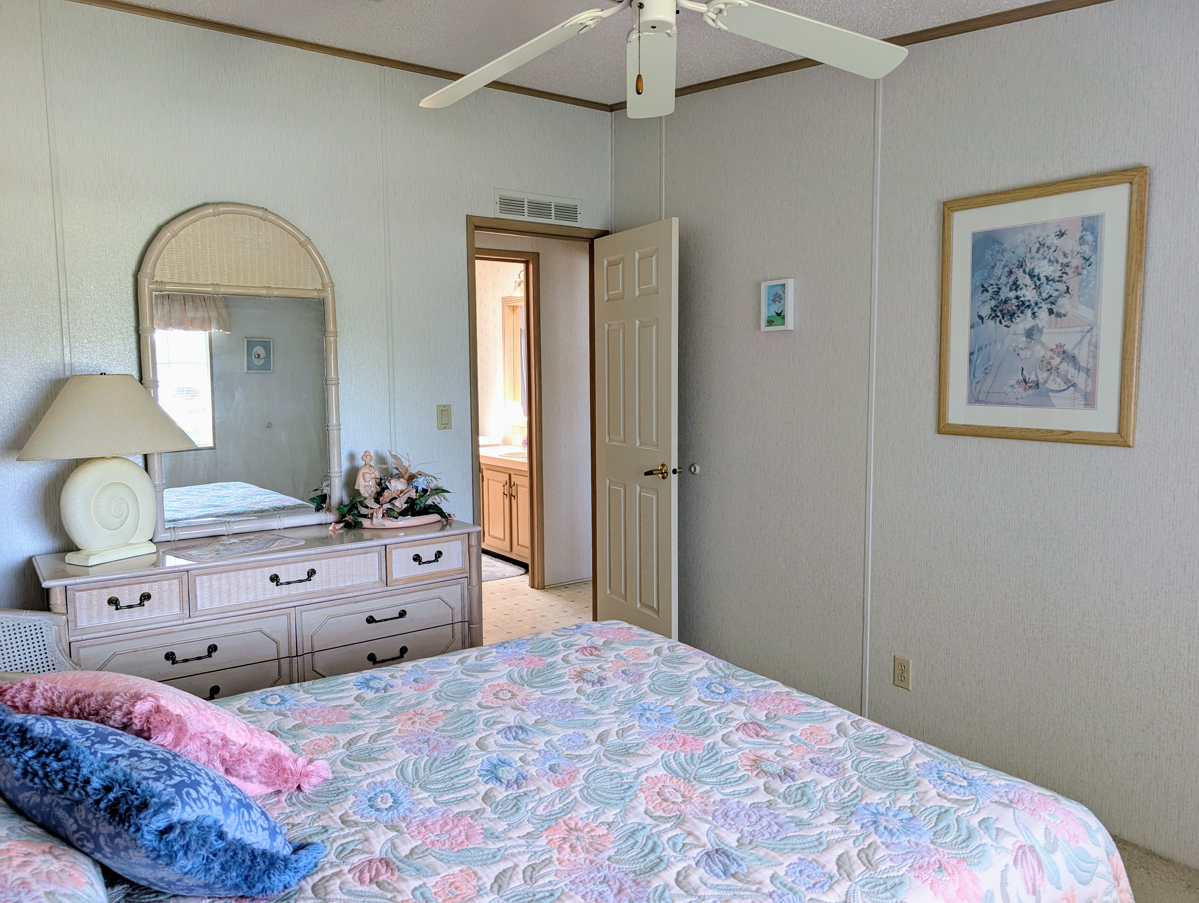 105 Palm Blvd, Parrish, Florida 34219, 2 Bedrooms Bedrooms, ,2 BathroomsBathrooms,55-Plus Mobile Home,For Sale,Palm Blvd,3744