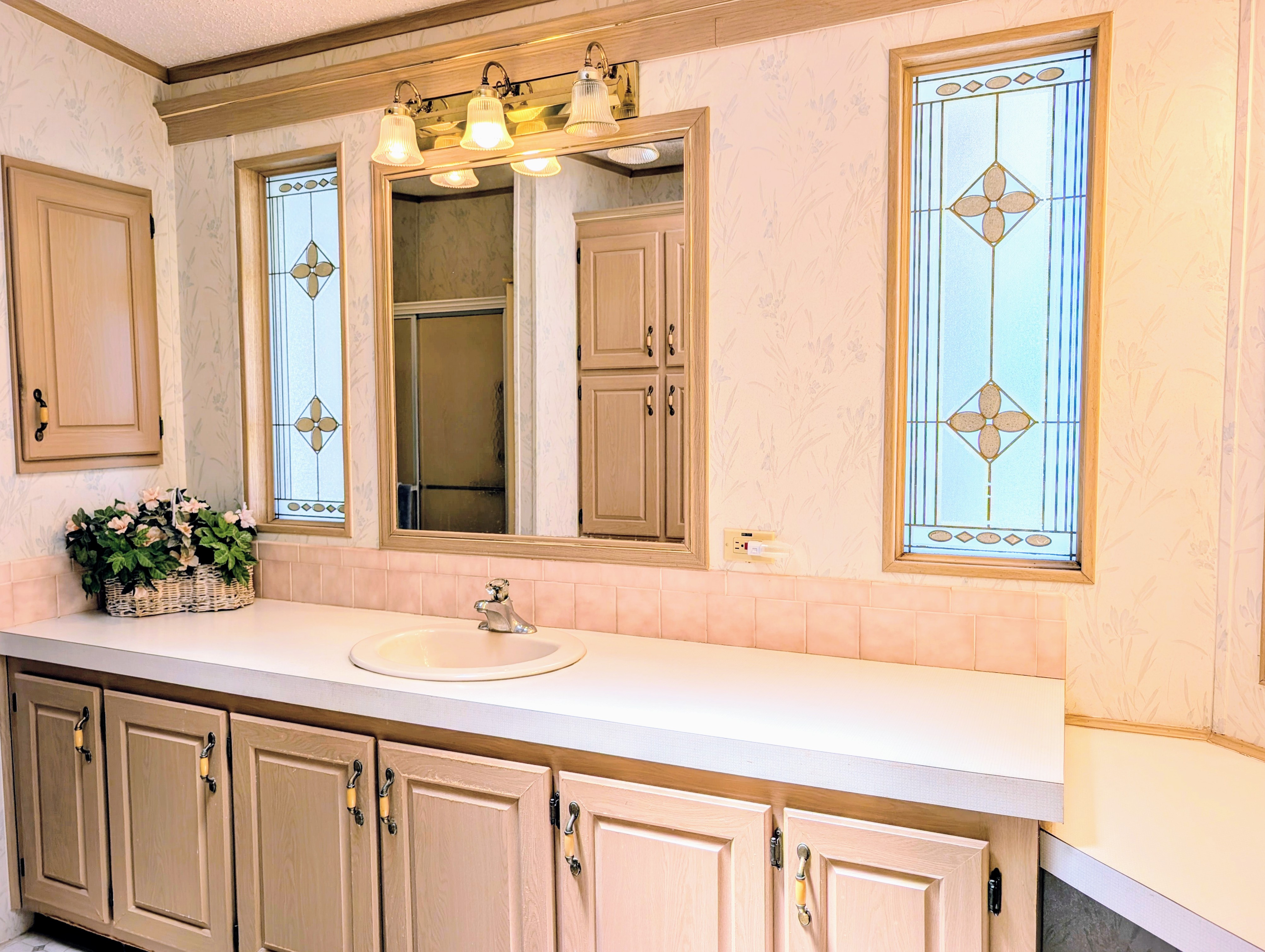 105 Palm Blvd, Parrish, Florida 34219, 2 Bedrooms Bedrooms, ,2 BathroomsBathrooms,55-Plus Mobile Home,For Sale,Palm Blvd,3744