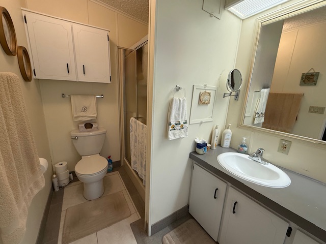 100 Hampton Road, Lot 244, Clearwater, Florida 33759, 2 Bedrooms Bedrooms, ,2 BathroomsBathrooms,55-Plus Mobile Home,For Sale,Hampton Road, Lot 244,3750