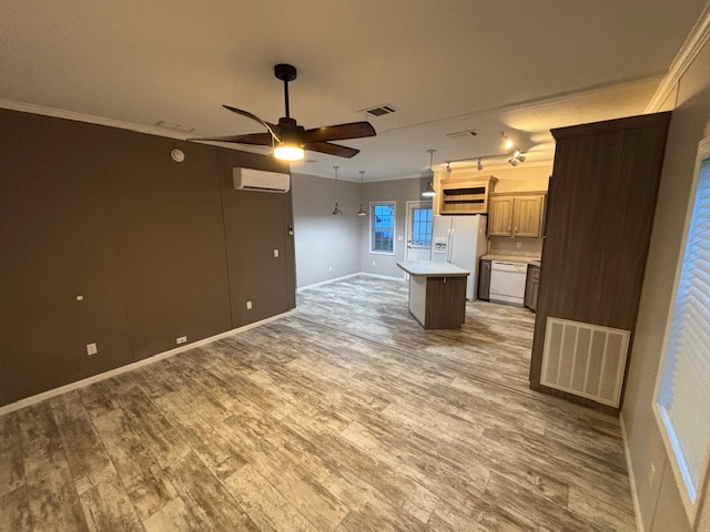2419 Gulf to Bay Blvd, Lot 713, Clearwater, Florida 33765, 2 Bedrooms Bedrooms, ,2 BathroomsBathrooms,55-Plus Mobile Home,For Sale,Gulf to Bay Blvd, Lot 713,3752