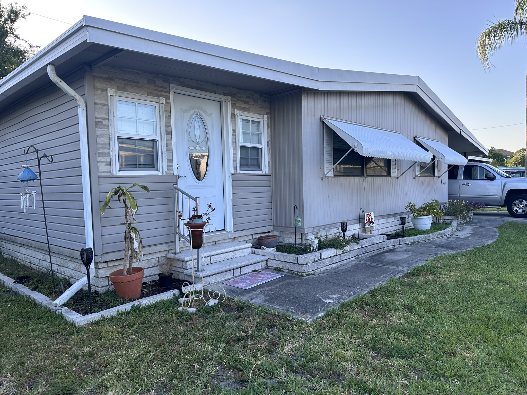 10858 1st Place N, St Petersburg, Florida 33716, 2 Bedrooms Bedrooms, ,2 BathroomsBathrooms,55-Plus Mobile Home,For Sale,1st Place N,3753