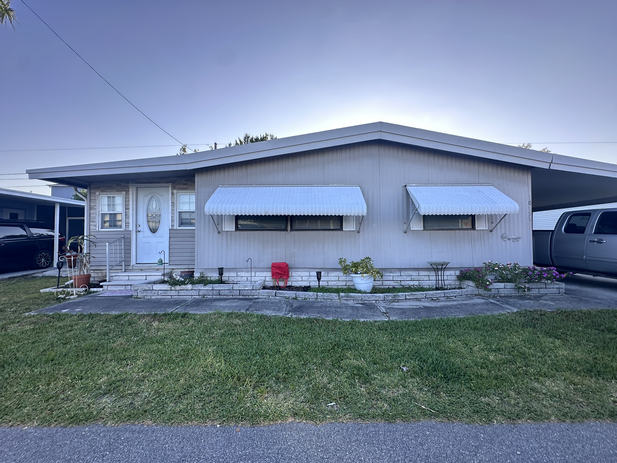 10858 1st Place N, St Petersburg, Florida 33716, 2 Bedrooms Bedrooms, ,2 BathroomsBathrooms,55-Plus Mobile Home,For Sale,1st Place N,3753