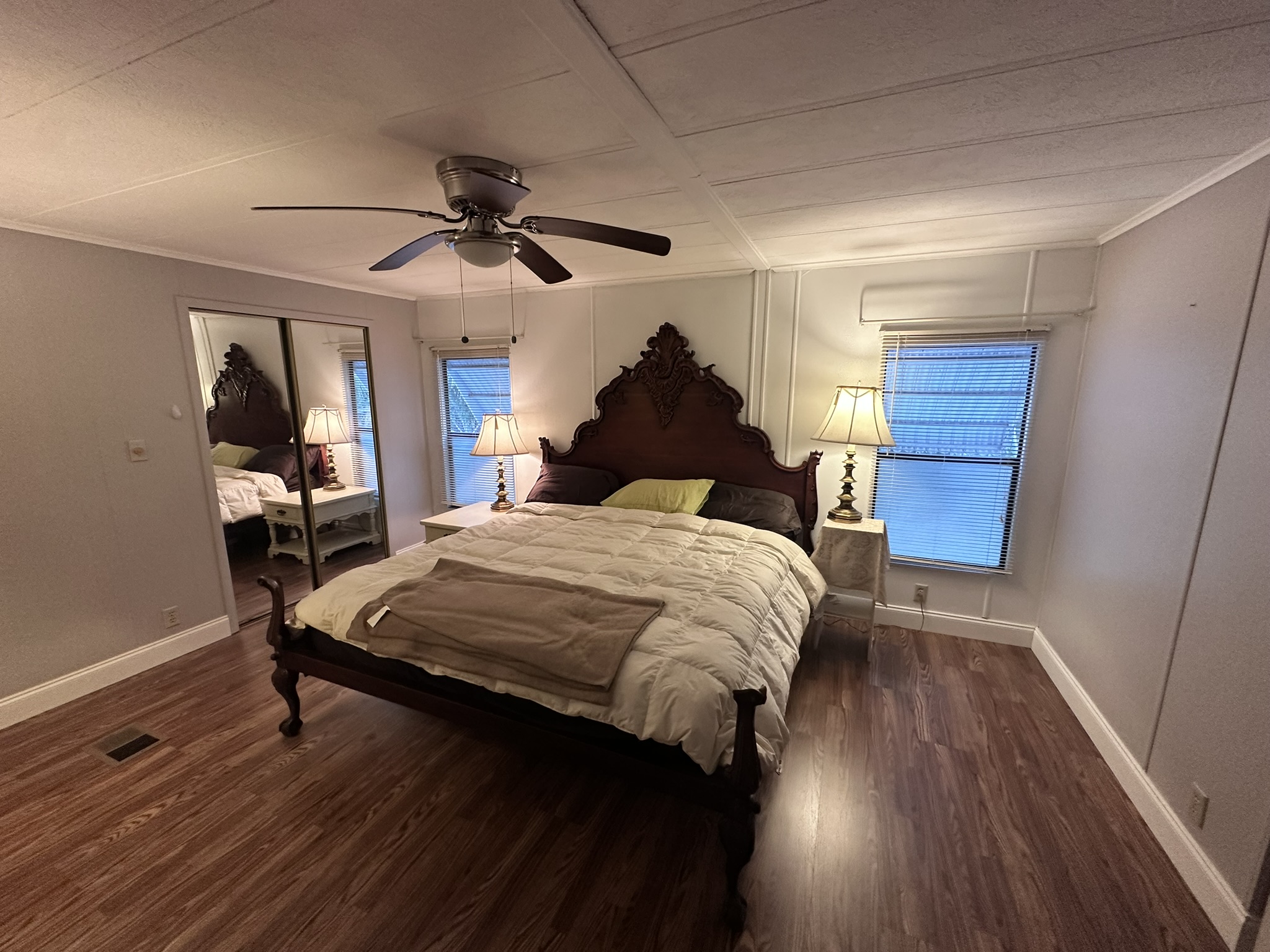 10858 1st Place N, St Petersburg, Florida 33716, 2 Bedrooms Bedrooms, ,2 BathroomsBathrooms,55-Plus Mobile Home,For Sale,1st Place N,3753