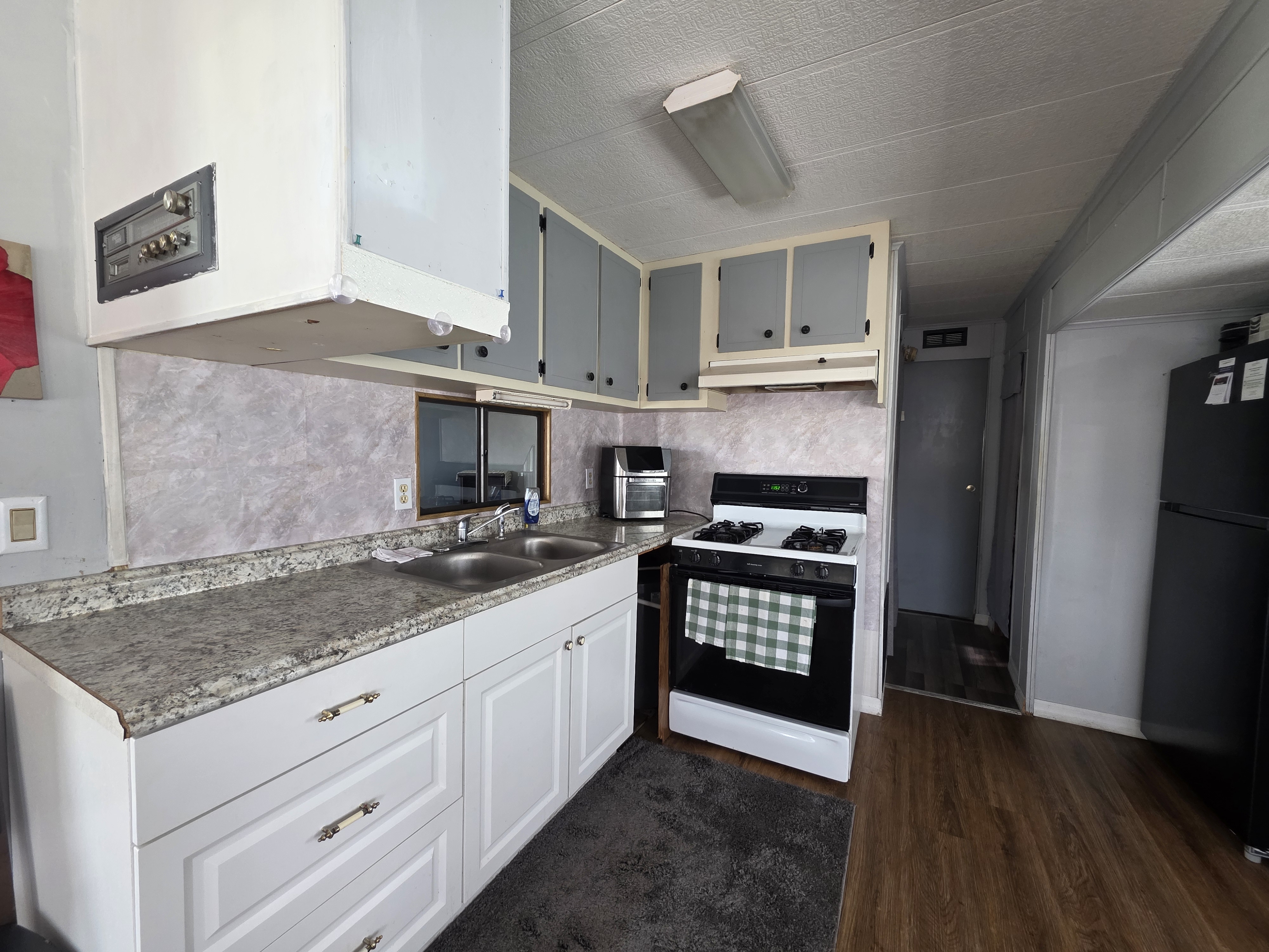 37625 Florence Avenue, Zephyrhills, Florida 33541, 2 Bedrooms Bedrooms, ,1 BathroomBathrooms,55-Plus Mobile Home,For Sale,Florence Avenue,3756