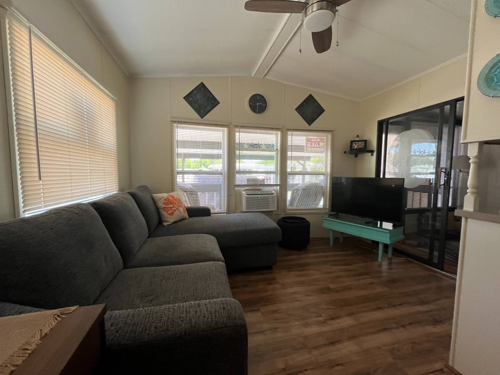 8225 Arevee Drive, Lot 334, New Port Richey, Florida 34653, 1 Bedroom Bedrooms, ,1 BathroomBathrooms,55-Plus Mobile Home,For Sale,Arevee Drive, Lot 334,3761