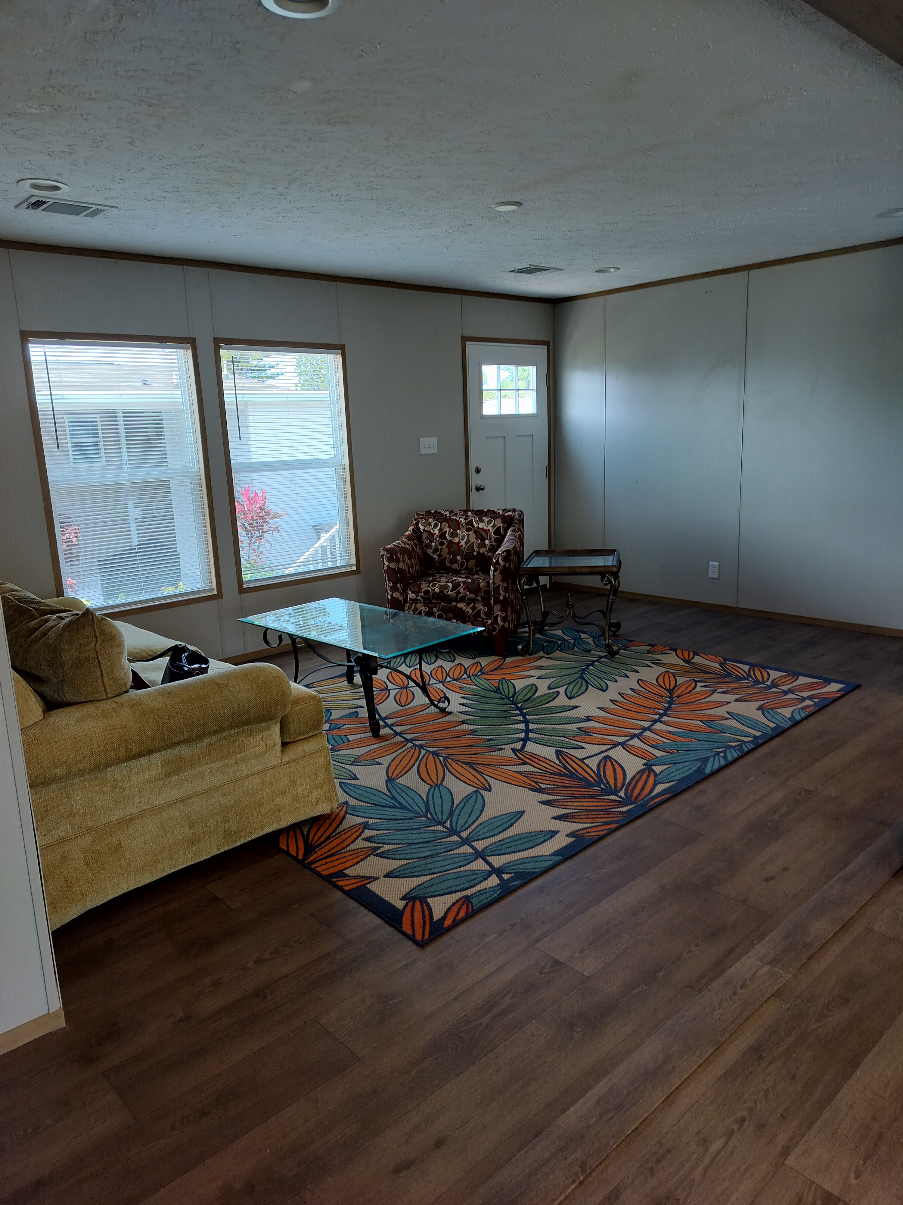 237 Peacock St, Fort Pierce, Florida 34982, 3 Bedrooms Bedrooms, ,2 BathroomsBathrooms,55-Plus Mobile Home,For Sale,Peacock St,3767