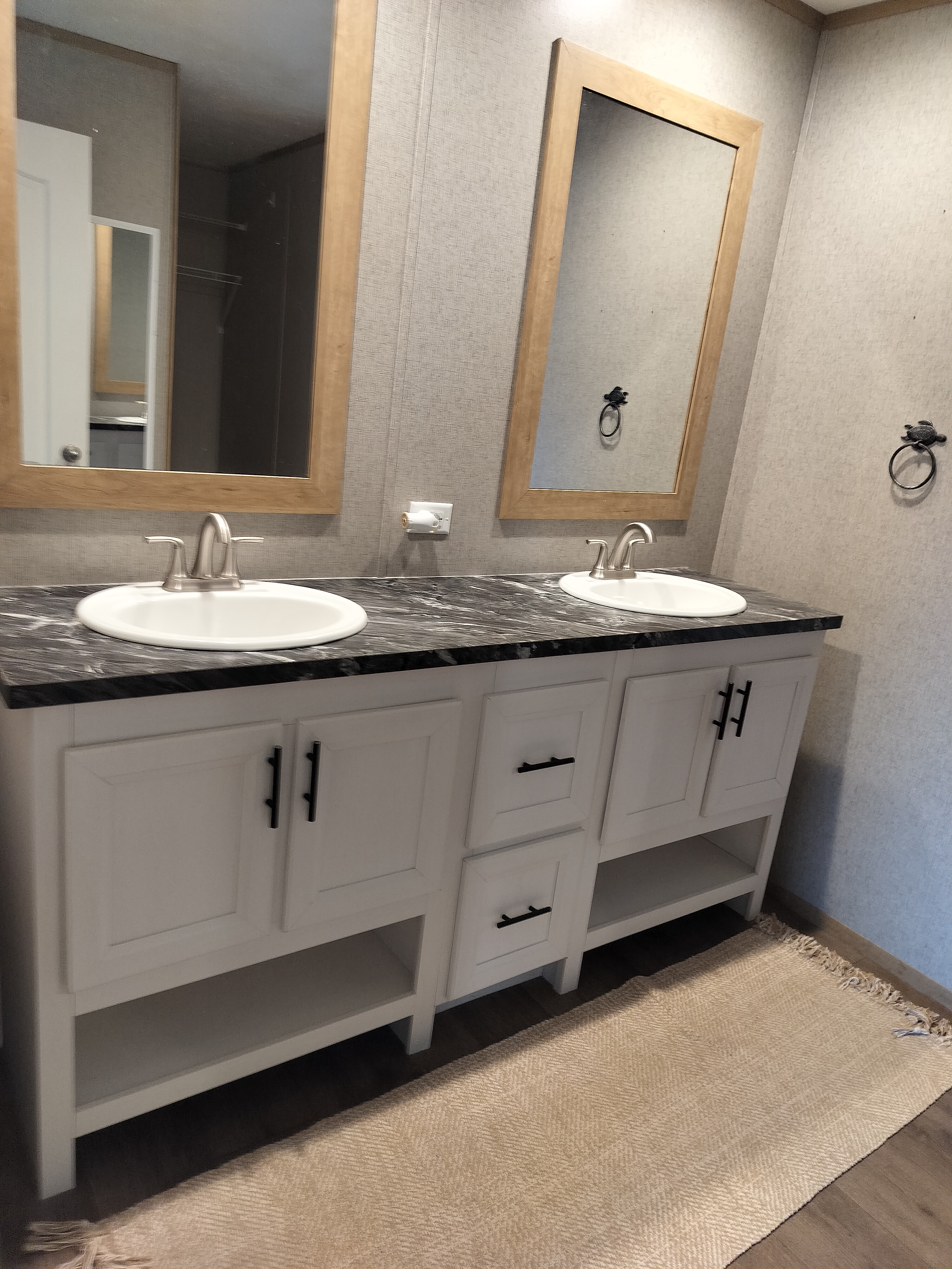 237 Peacock St, Fort Pierce, Florida 34982, 3 Bedrooms Bedrooms, ,2 BathroomsBathrooms,55-Plus Mobile Home,For Sale,Peacock St,3767