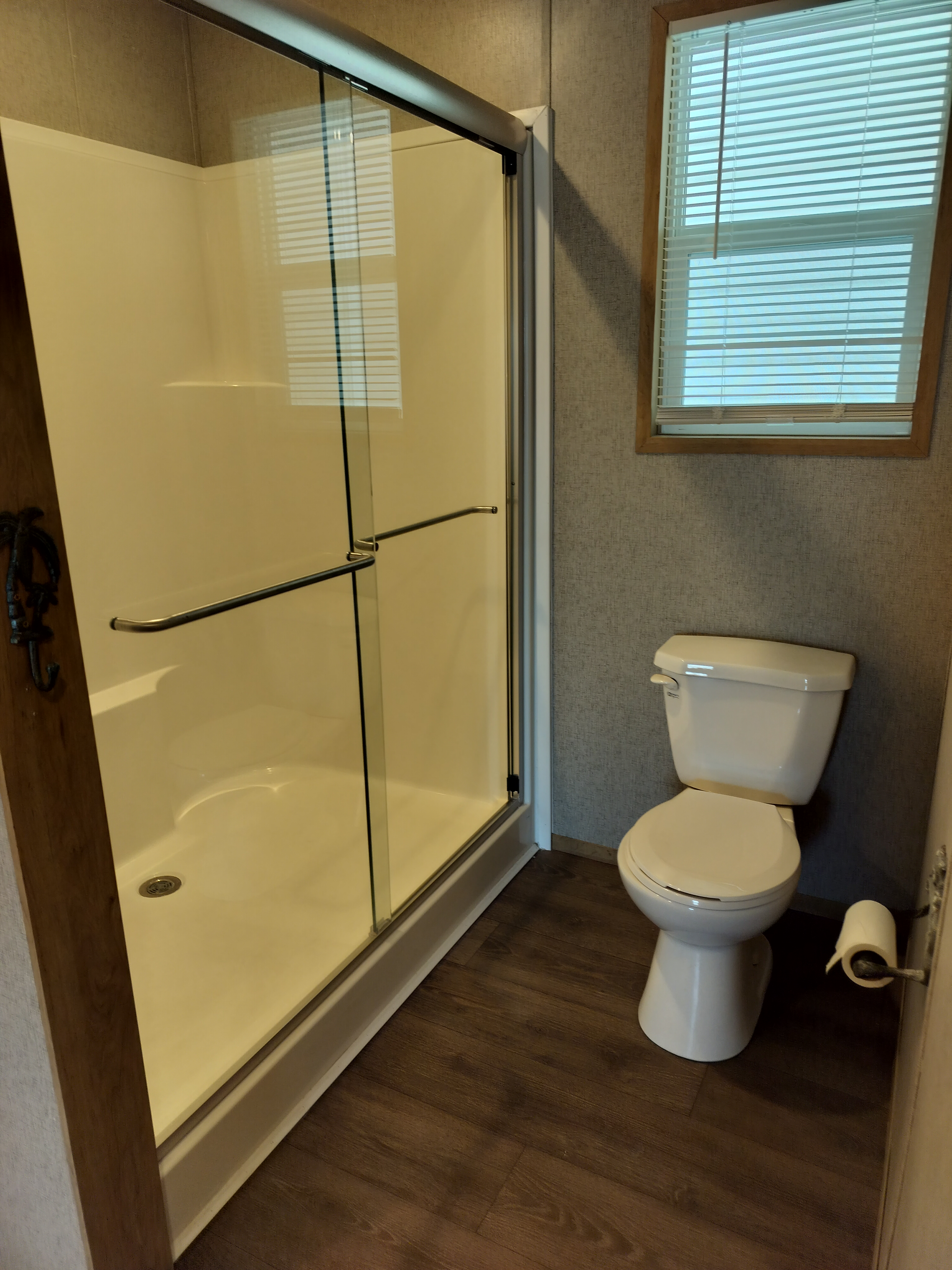 237 Peacock St, Fort Pierce, Florida 34982, 3 Bedrooms Bedrooms, ,2 BathroomsBathrooms,55-Plus Mobile Home,For Sale,Peacock St,3767