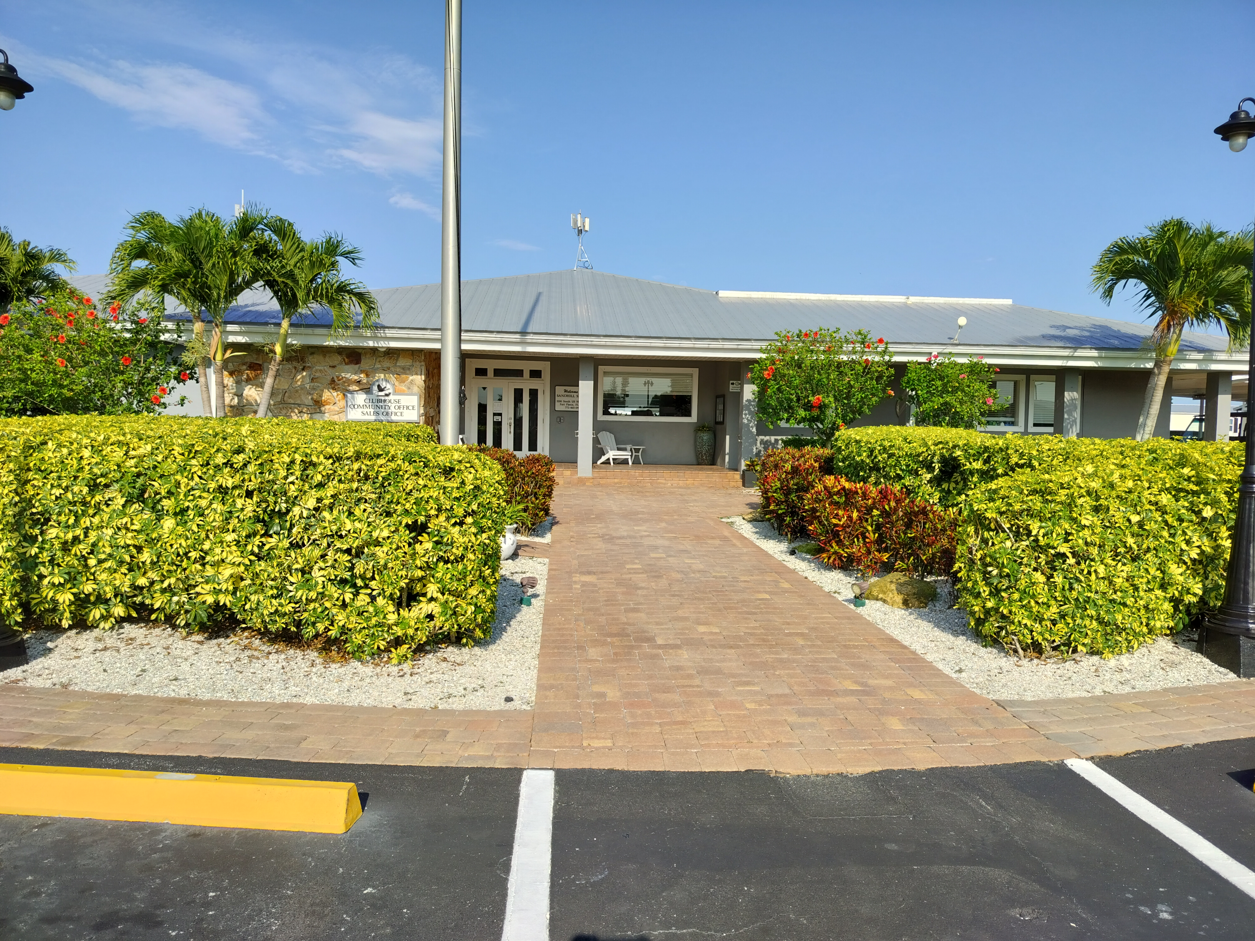 237 Peacock St, Fort Pierce, Florida 34982, 3 Bedrooms Bedrooms, ,2 BathroomsBathrooms,55-Plus Mobile Home,For Sale,Peacock St,3767