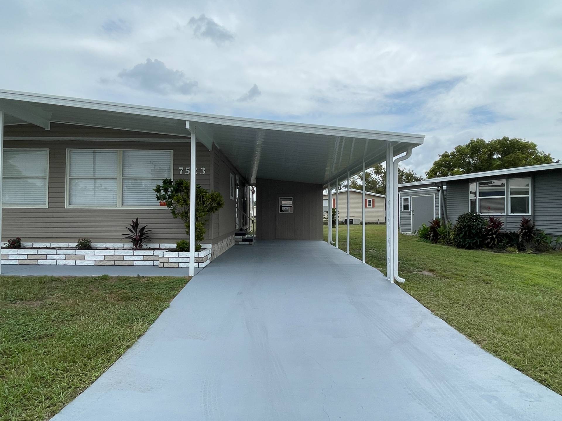 7523 Kings Drive, Ellenton, Florida 34222, 2 Bedrooms Bedrooms, ,2 BathroomsBathrooms,55-Plus Mobile Home,For Sale,Kings Drive,3770