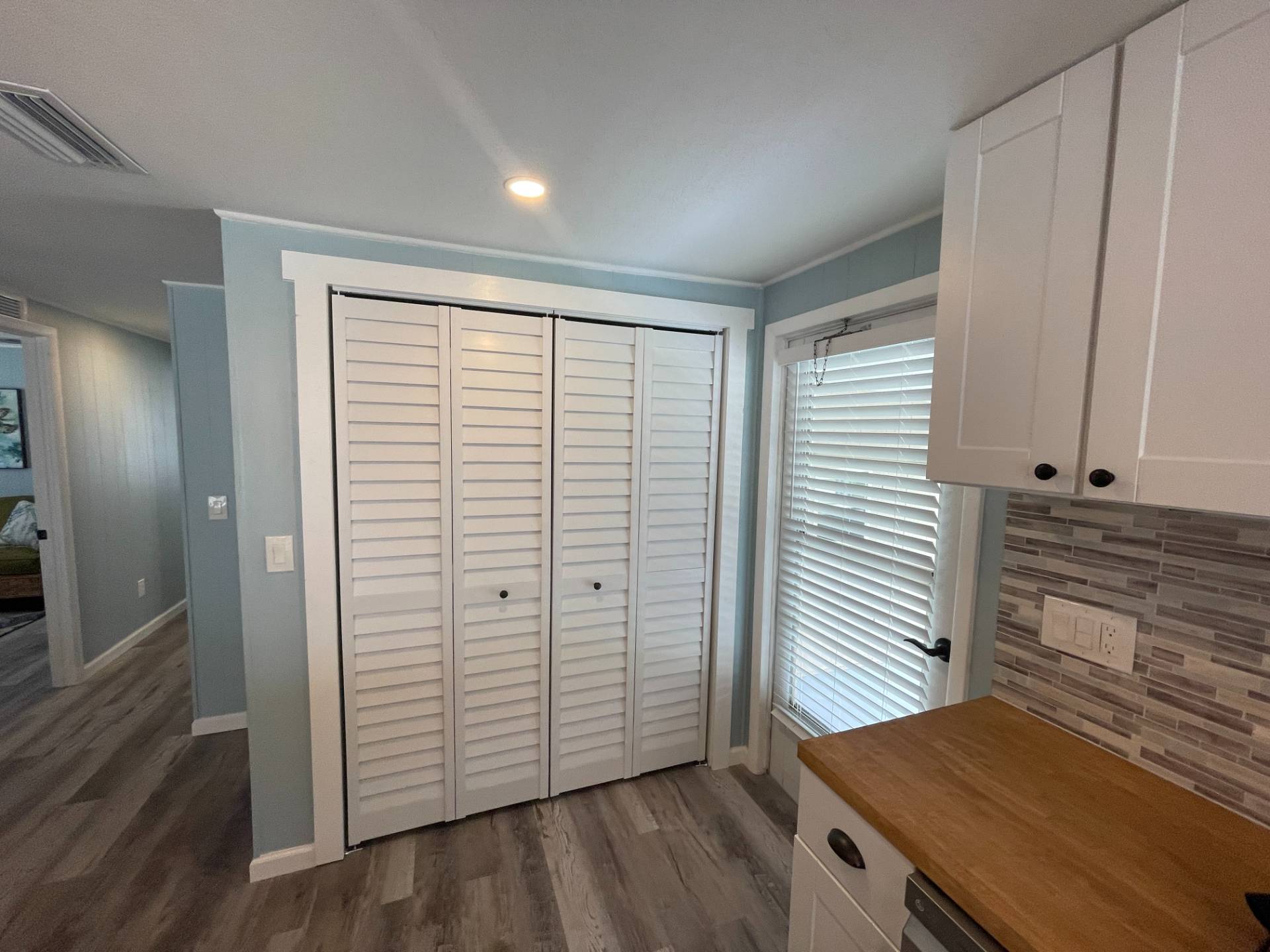 7523 Kings Drive, Ellenton, Florida 34222, 2 Bedrooms Bedrooms, ,2 BathroomsBathrooms,55-Plus Mobile Home,For Sale,Kings Drive,3770