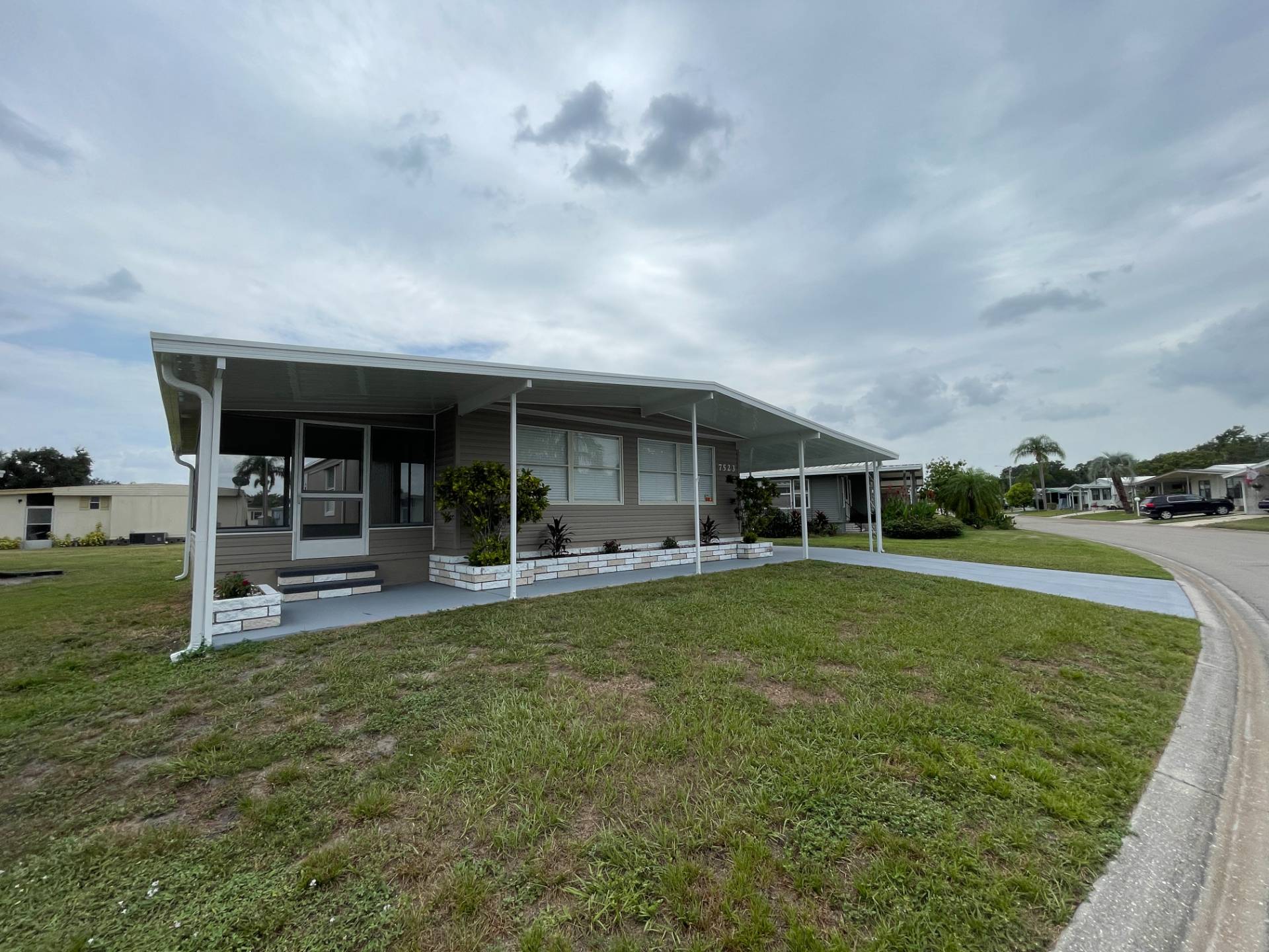 7523 Kings Drive, Ellenton, Florida 34222, 2 Bedrooms Bedrooms, ,2 BathroomsBathrooms,55-Plus Mobile Home,For Sale,Kings Drive,3770