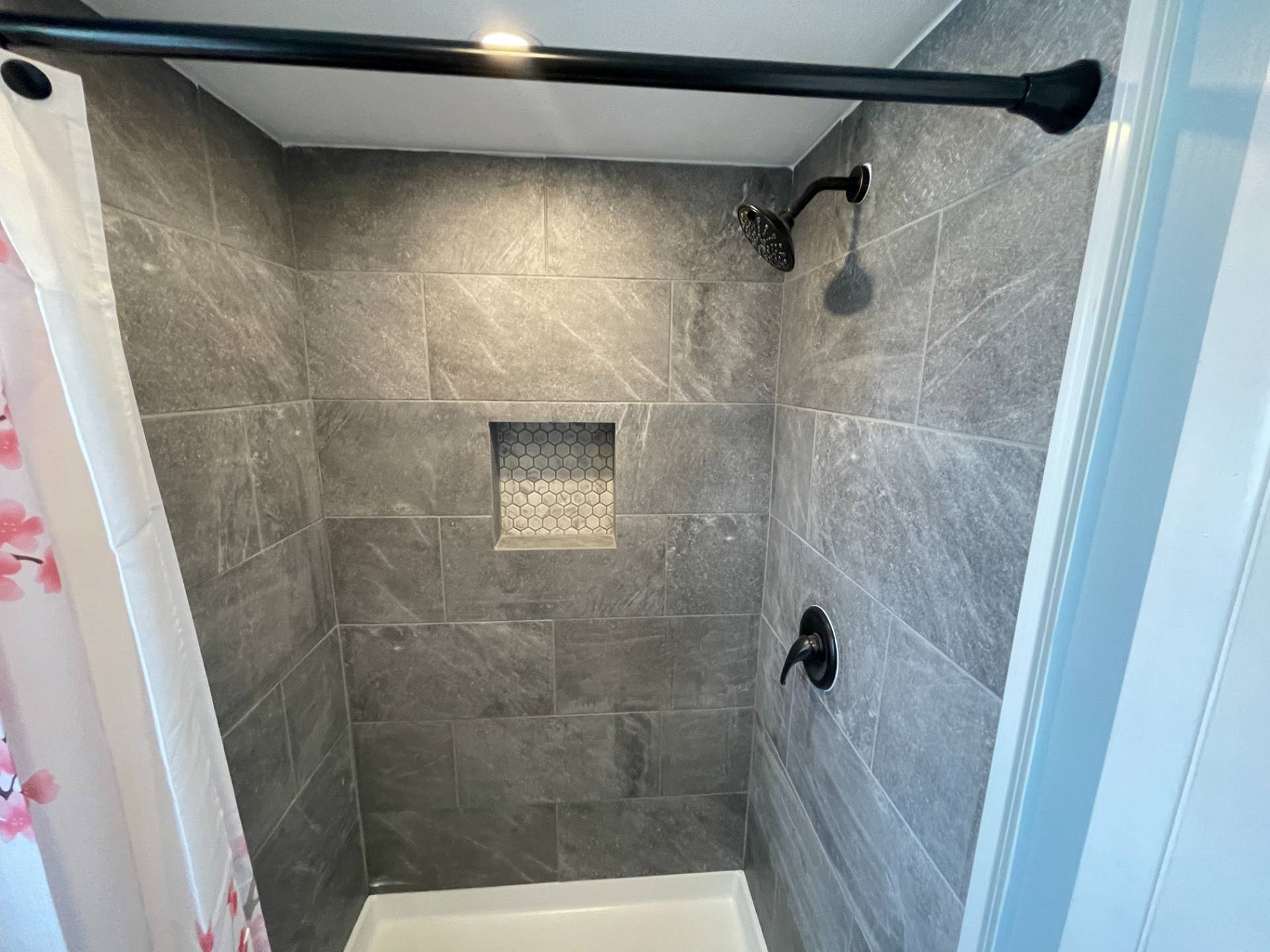 7523 Kings Drive, Ellenton, Florida 34222, 2 Bedrooms Bedrooms, ,2 BathroomsBathrooms,55-Plus Mobile Home,For Sale,Kings Drive,3770