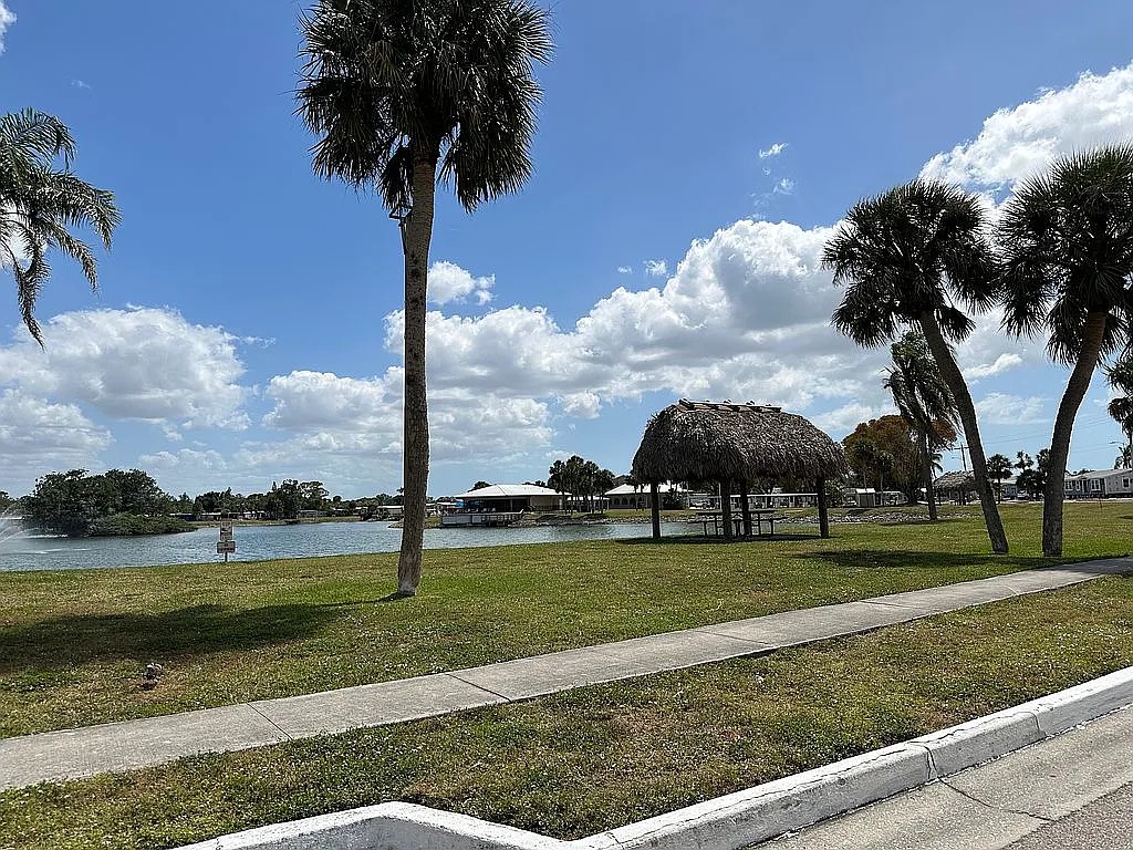 706 Brigantine Blvd, Lot 706, North Fort Myers, Florida 33917, 2 Bedrooms Bedrooms, ,2 BathroomsBathrooms,55-Plus Mobile Home,For Sale,Brigantine Blvd, Lot 706,3771