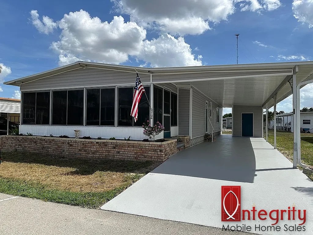 706 Brigantine Blvd, Lot 706, North Fort Myers, Florida 33917, 2 Bedrooms Bedrooms, ,2 BathroomsBathrooms,55-Plus Mobile Home,For Sale,Brigantine Blvd, Lot 706,3771