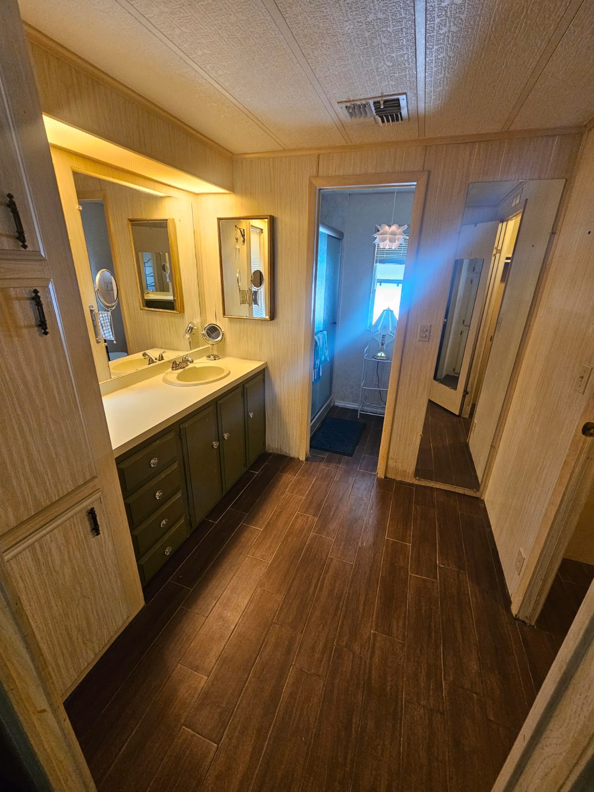 12100 Seminole Blvd, Lot 50, Largo, Florida 33778, 2 Bedrooms Bedrooms, ,2 BathroomsBathrooms,55-Plus Mobile Home,For Sale,Seminole Blvd, Lot 50,3775