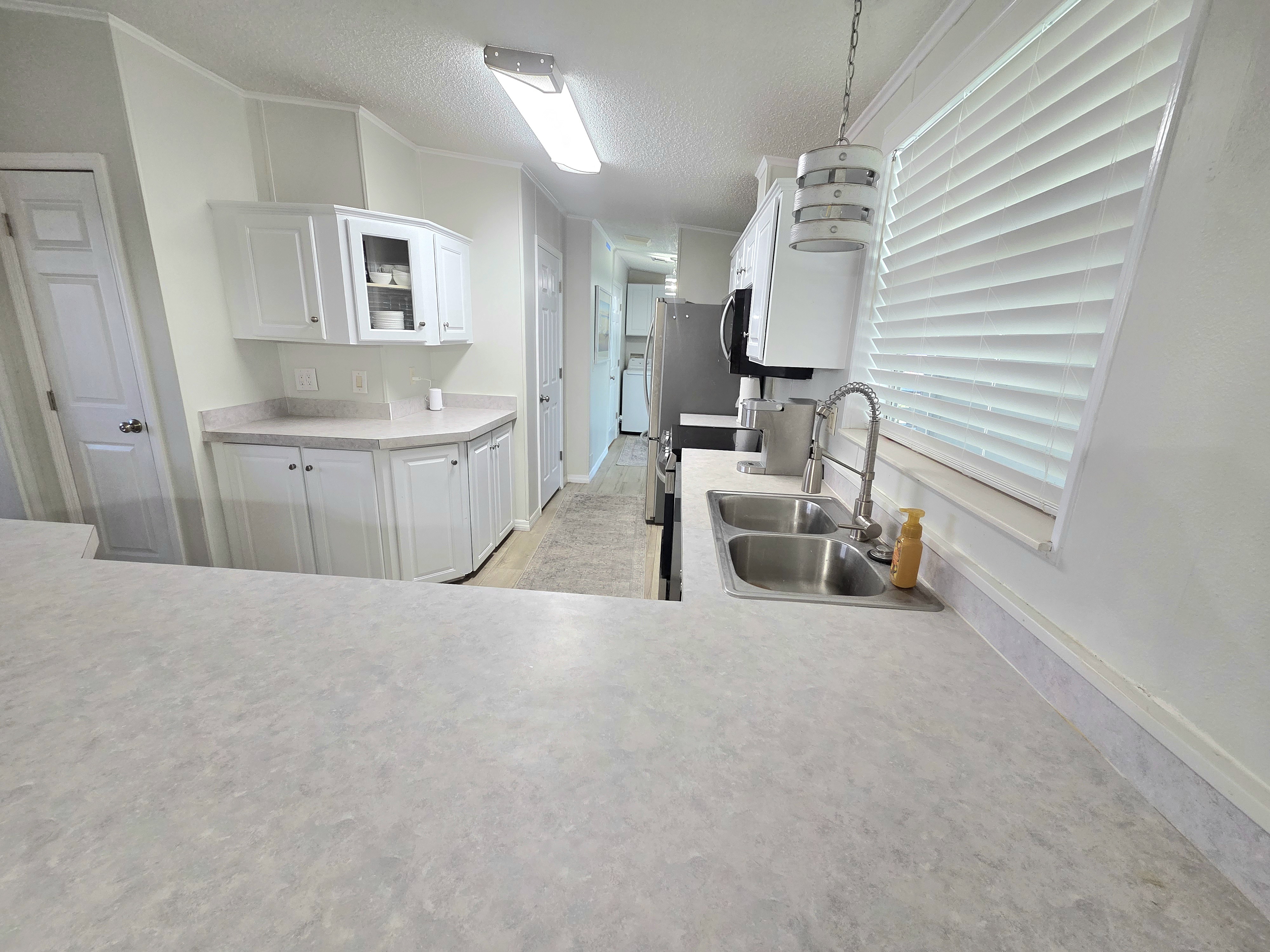 2612 87th Terrace East, Palmetto, Florida 34221, 3 Bedrooms Bedrooms, ,2 BathroomsBathrooms,55-Plus Mobile Home,For Sale,87th Terrace East,3784