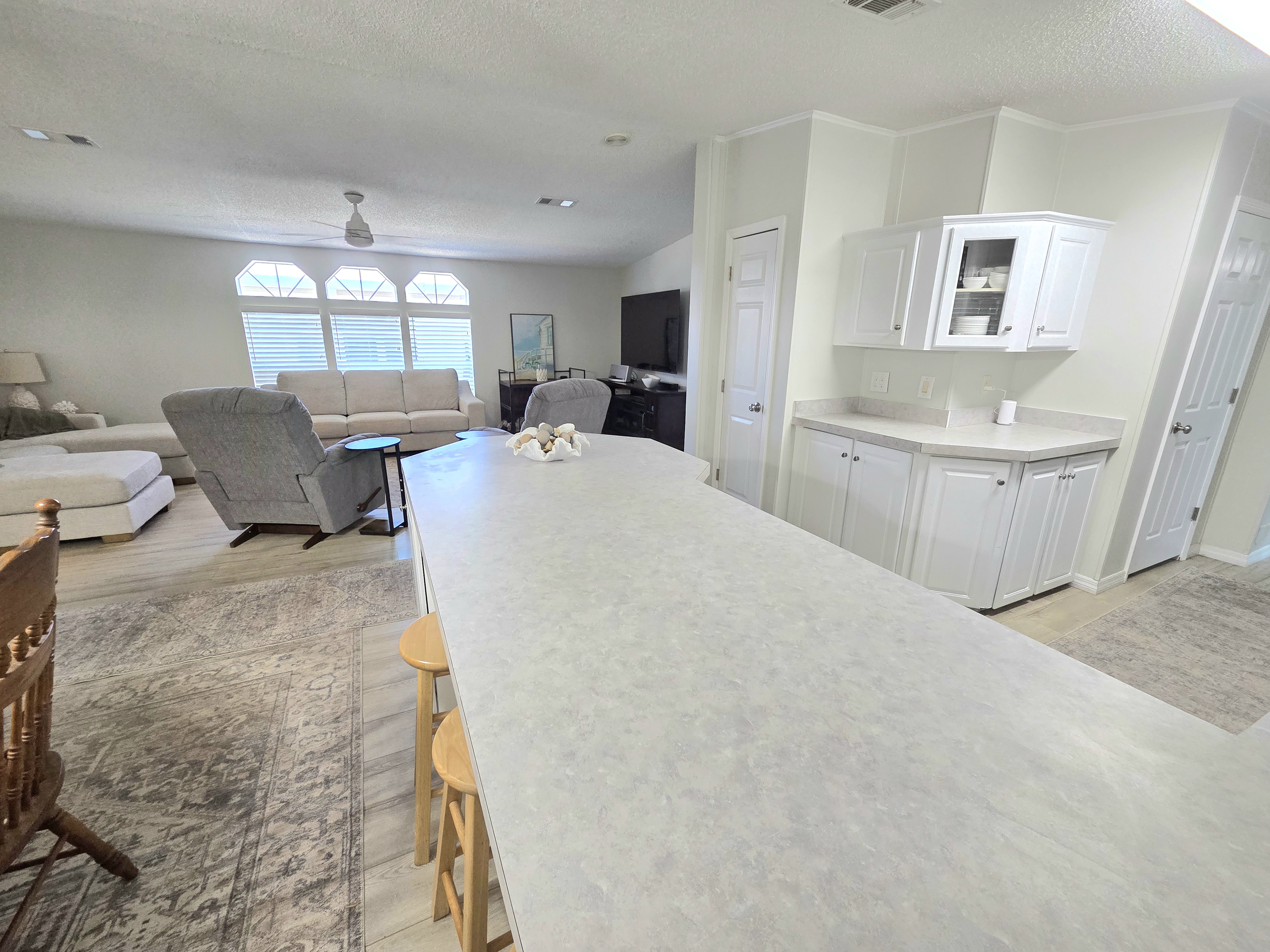 2612 87th Terrace East, Palmetto, Florida 34221, 3 Bedrooms Bedrooms, ,2 BathroomsBathrooms,55-Plus Mobile Home,For Sale,87th Terrace East,3784