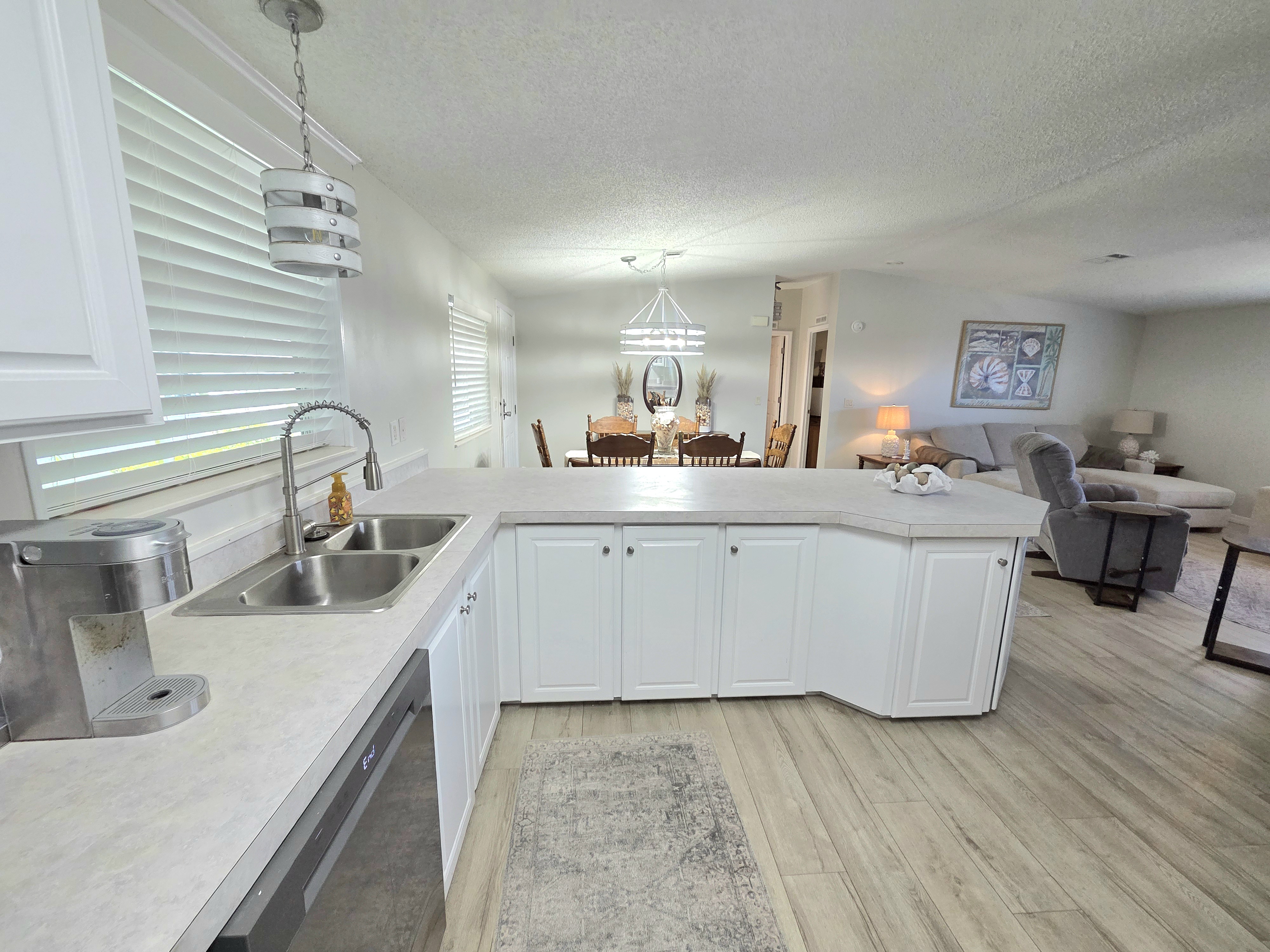 2612 87th Terrace East, Palmetto, Florida 34221, 3 Bedrooms Bedrooms, ,2 BathroomsBathrooms,55-Plus Mobile Home,For Sale,87th Terrace East,3784
