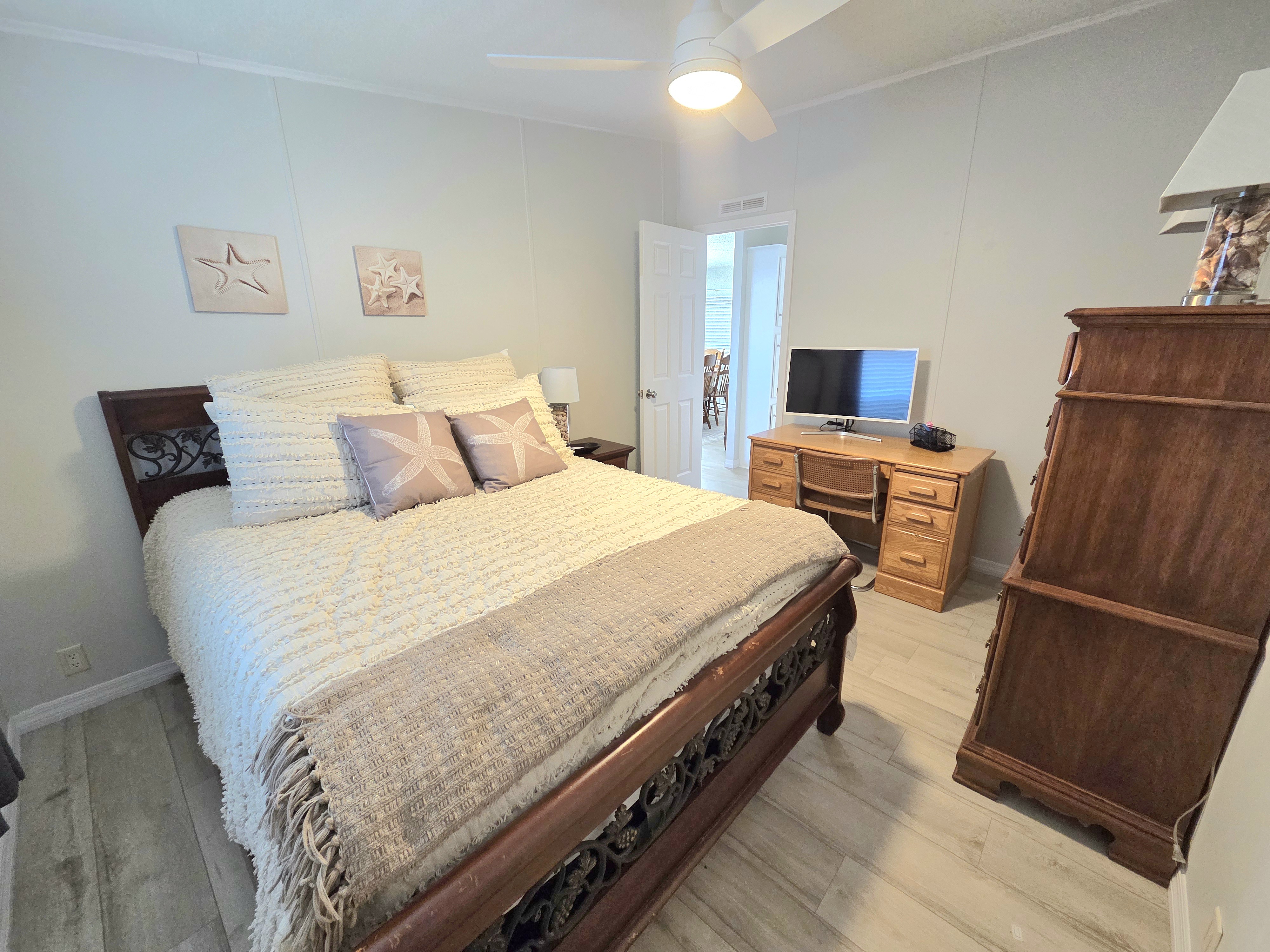 2612 87th Terrace East, Palmetto, Florida 34221, 3 Bedrooms Bedrooms, ,2 BathroomsBathrooms,55-Plus Mobile Home,For Sale,87th Terrace East,3784