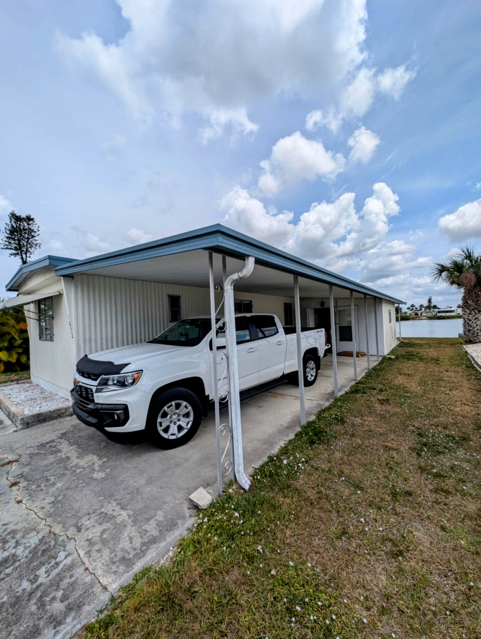 1652 Moonraker Drive, Ruskin, Florida 33570, 2 Bedrooms Bedrooms, ,1.5 BathroomsBathrooms,55-Plus Mobile Home,For Sale,Moonraker Drive,3787